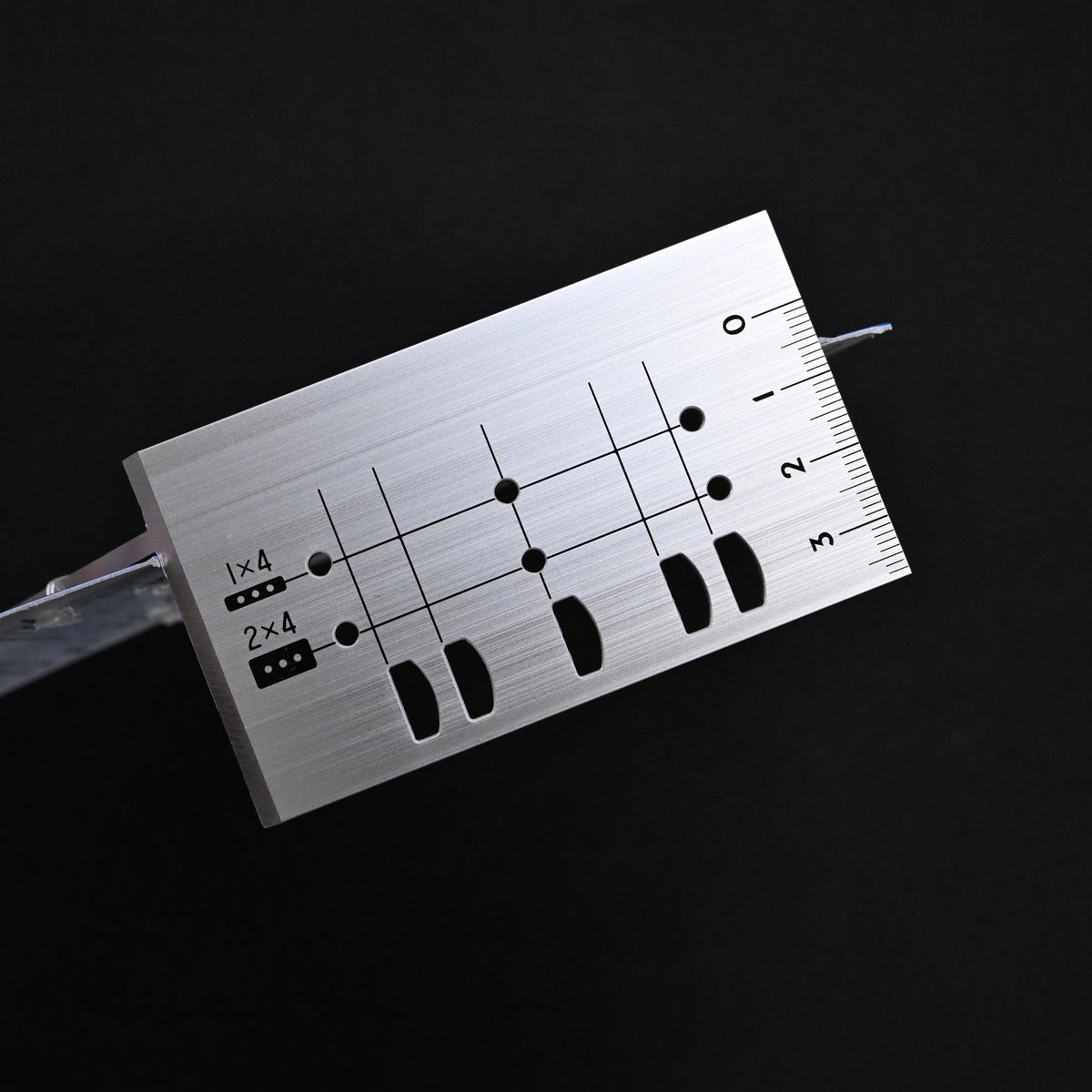 Shinwa 62116 2×4 Stop-Type Square – Aluminum  シンワ ２×４止型定規アルミ