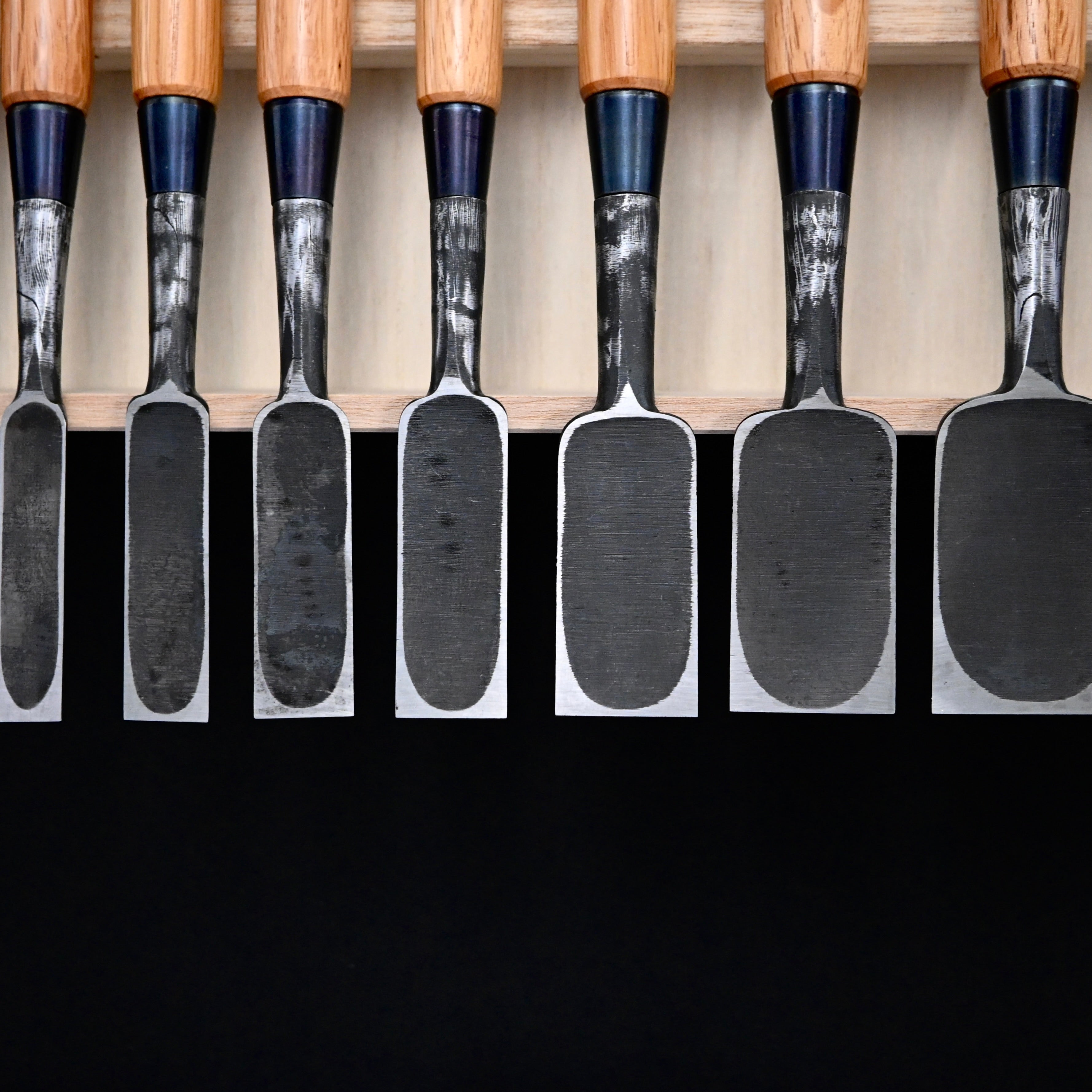 助正 墨流し 追入15本組鑿   Oirenomi   Sukemasa  Suminagashi Bench chisels set