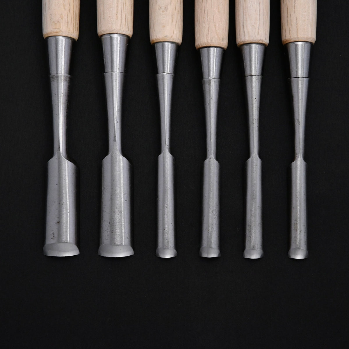 利国 内丸鑿 総磨き  Toshikuni Uchimaru Chisels with white steel Polish (Round Chisel)   Uchimarunomi