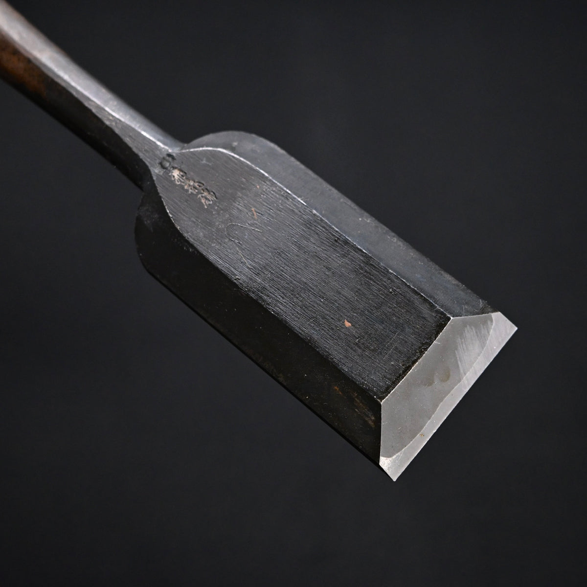 掘出し物  錦清水 叩き鑿 白樫柄 48cm    Rare Stock Nishiki Kiyomi Timber Chisels