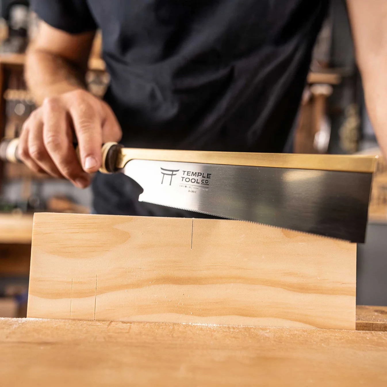 Temple Tool Japanese Dozuki Pull Saw Ultra-Fine Crosscut 180mm   テンプルツール 導突鋸 横挽 180mm