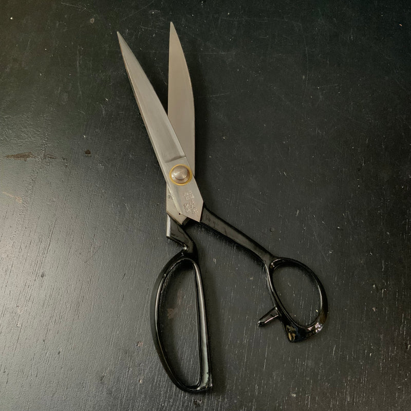 Old stock Chotaro Tailor's Shears Tobasami   掘出し物 長太郎 東鋏 布切り鋏 260mm