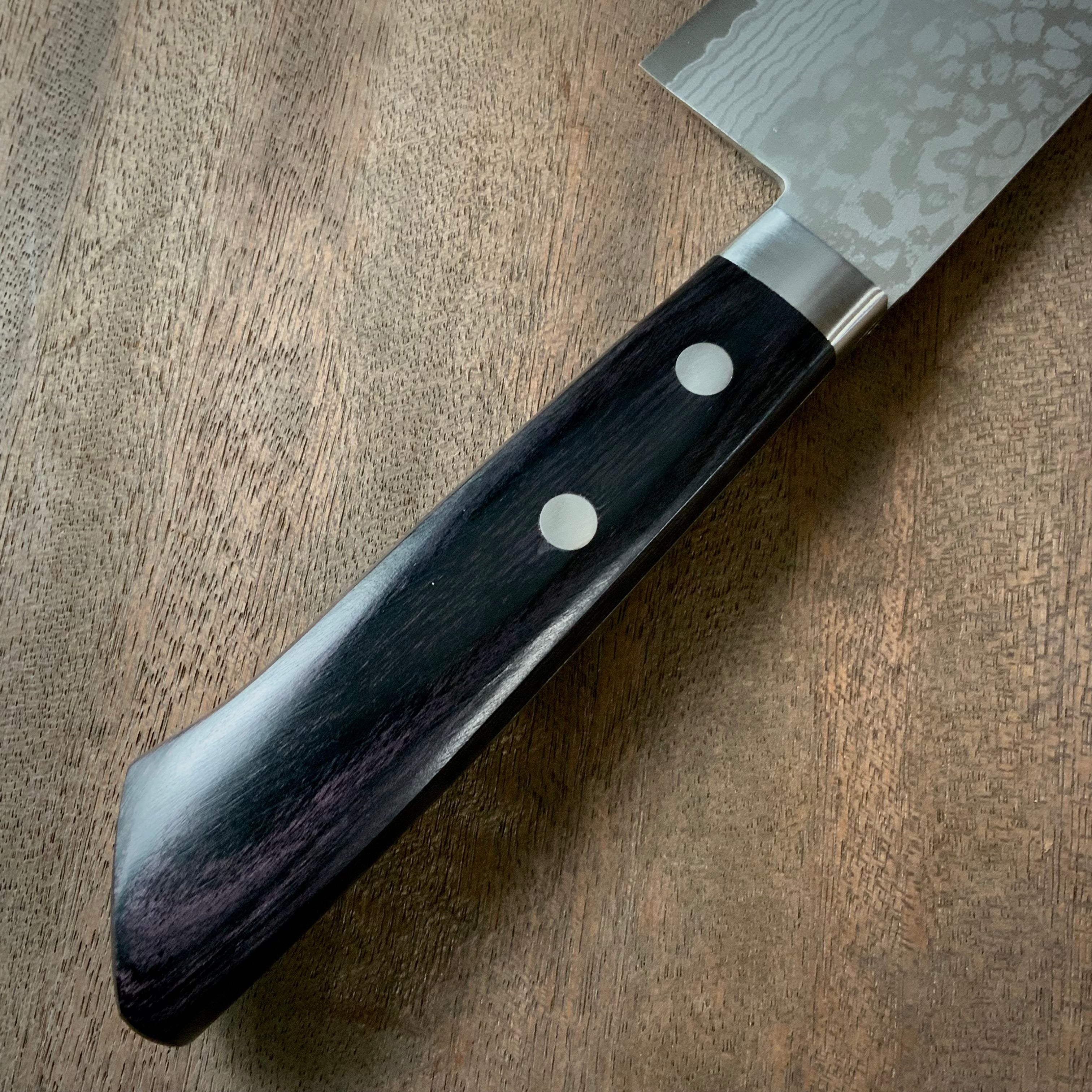 Haku-un Santoku knife with a 17-layer stainless steel cladding  本鍛造白雲  Ｖ金10号口金付積層三徳 170mm