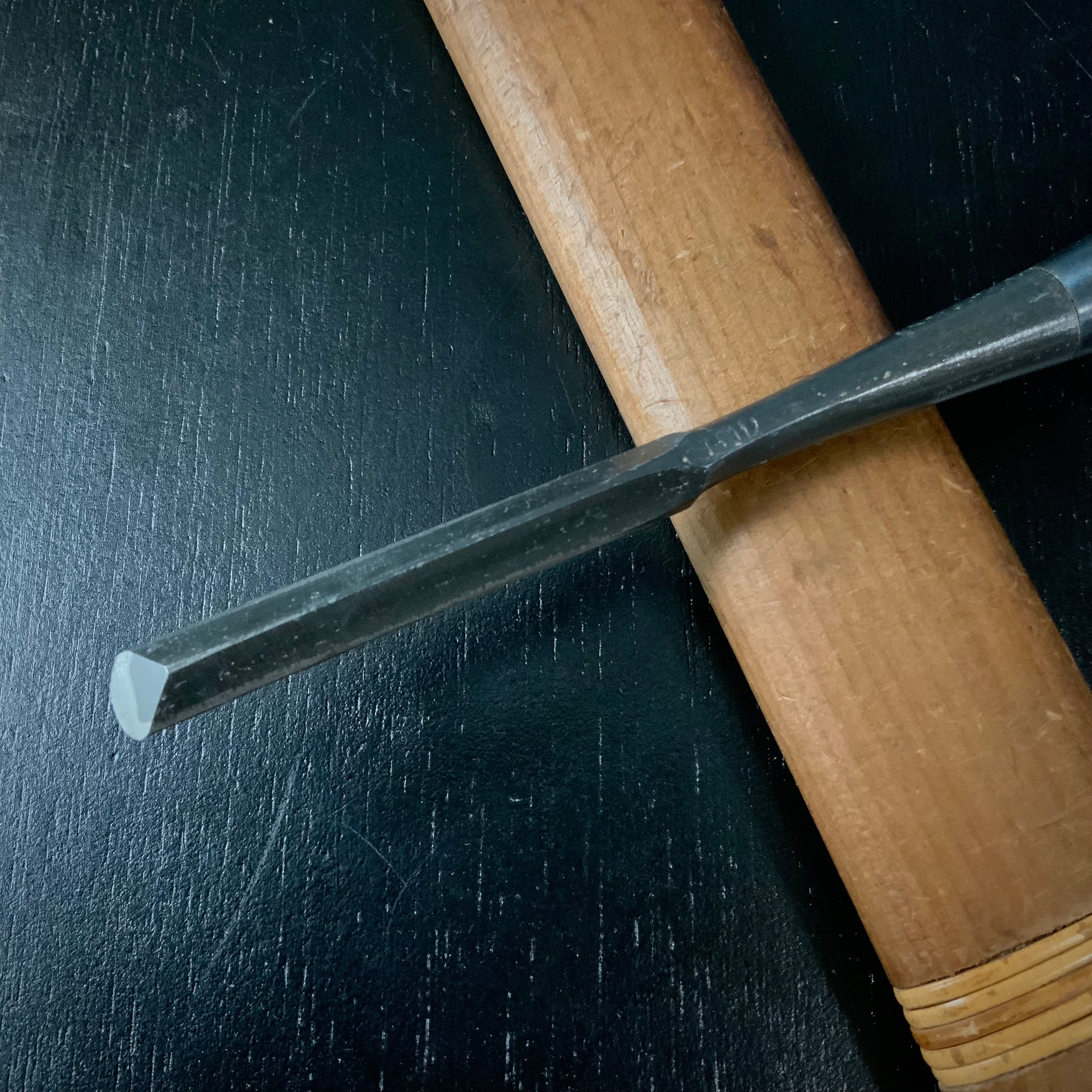 Old stock Fujihiro Sotomaru chisels by Chuutarou Imai & Ichiro Tanaka ・ 今井忠太郎作・ 田中一郎火造 二治弘 外丸鑿 Sotomaru nomi