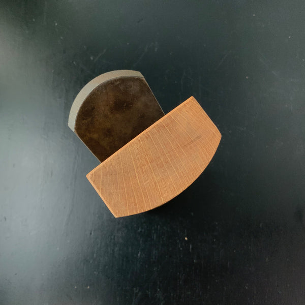 Old stock  Small Rounding Plane (Sotomaru Kanna)         掘出し物  外丸鉋  48mm