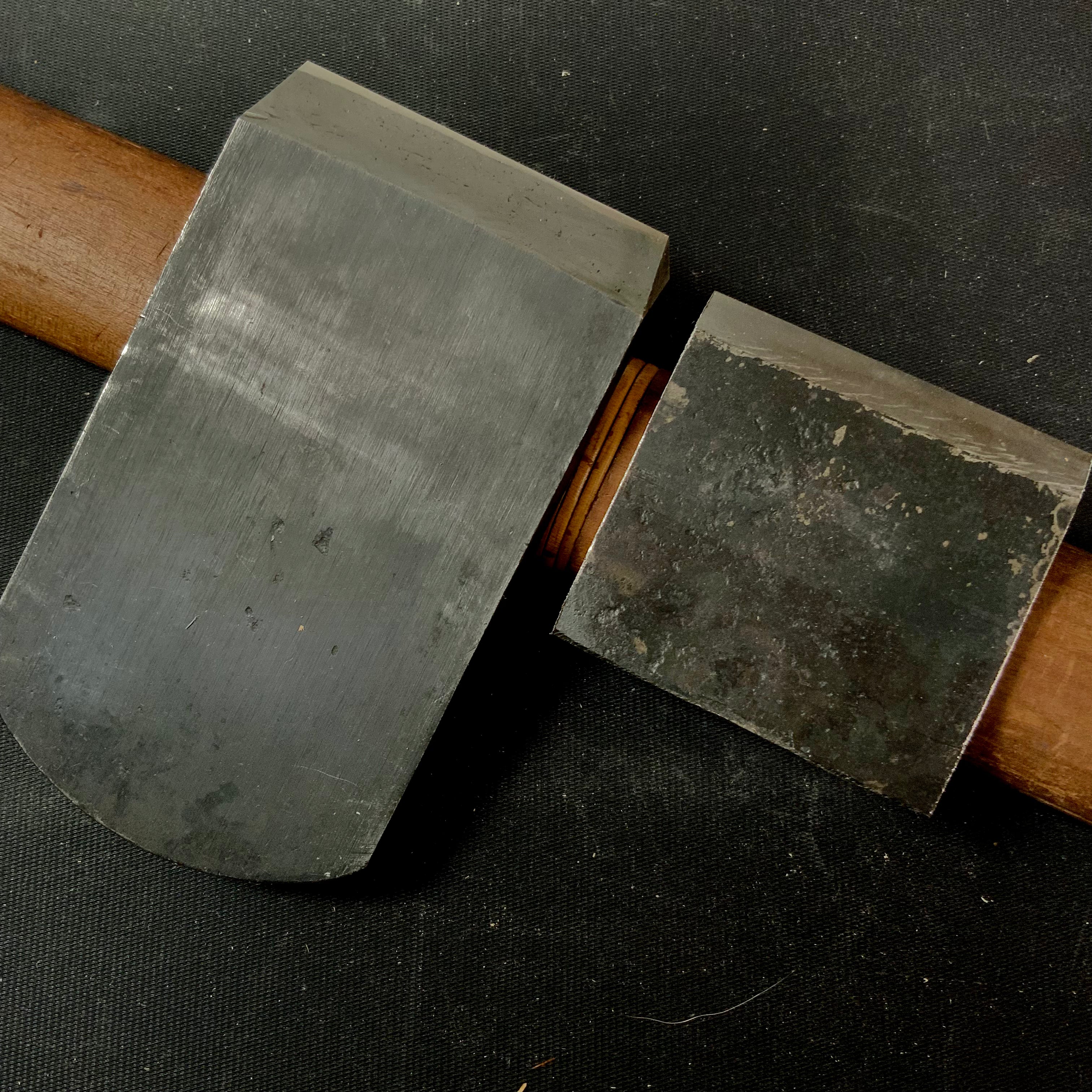 Old stock Metoki Smoothing Plane (Kanna) by Kiyotsugu Toushichi  掘出し物  猪上清次作  目辰  仕上げ鉋  65mm