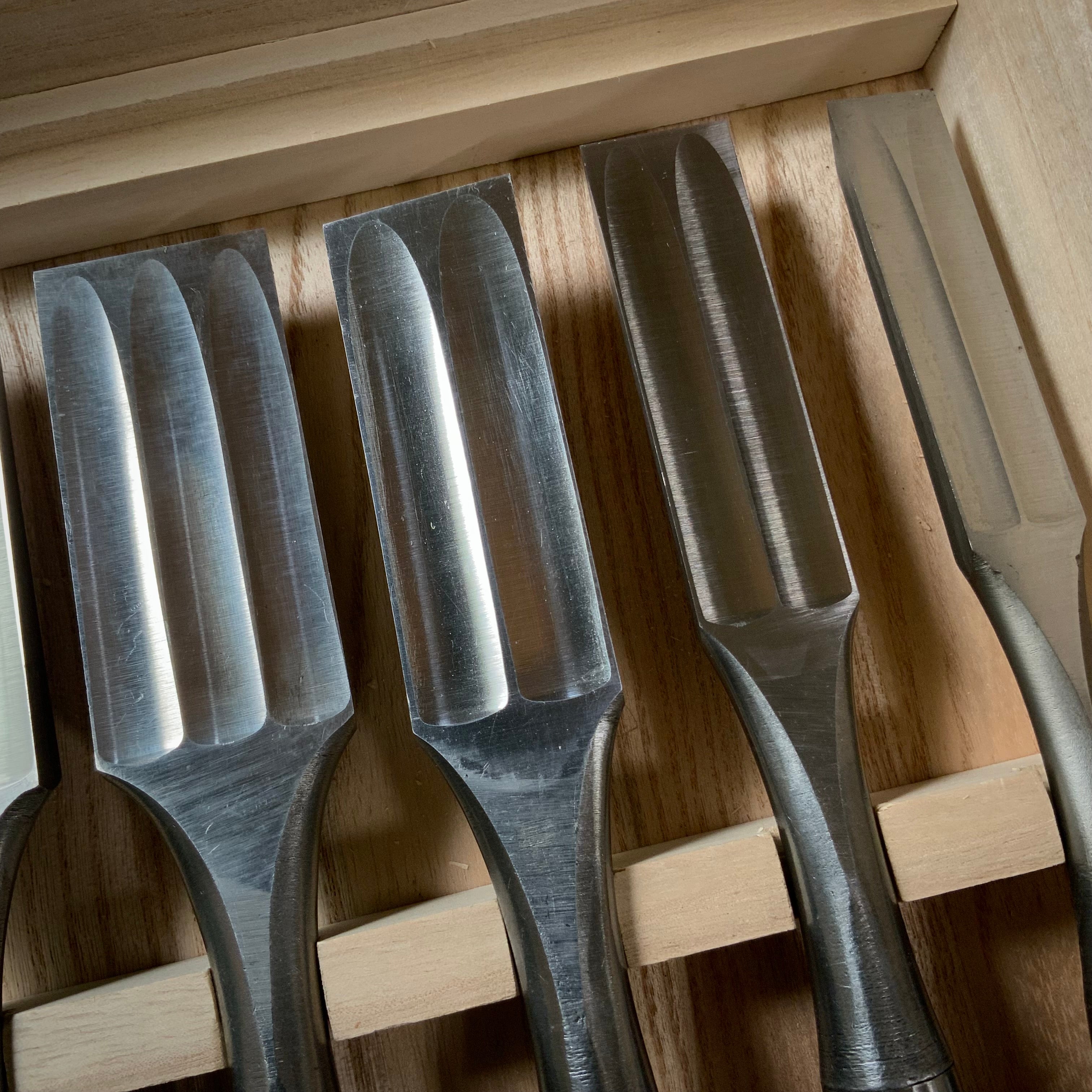 Old stock Sukemaru 3rd Damekiri chisels set with Triple ura 掘出し物 三代助丸作 碓氷金三郎氏 ダメ切り6本組鑿 Damekirinomi