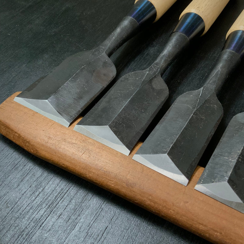 Ouchi Dovetail chisels set by Ouchi 4th generation 四代目大内俊明作 宗家大内 鎬追入組鑿 シノギ