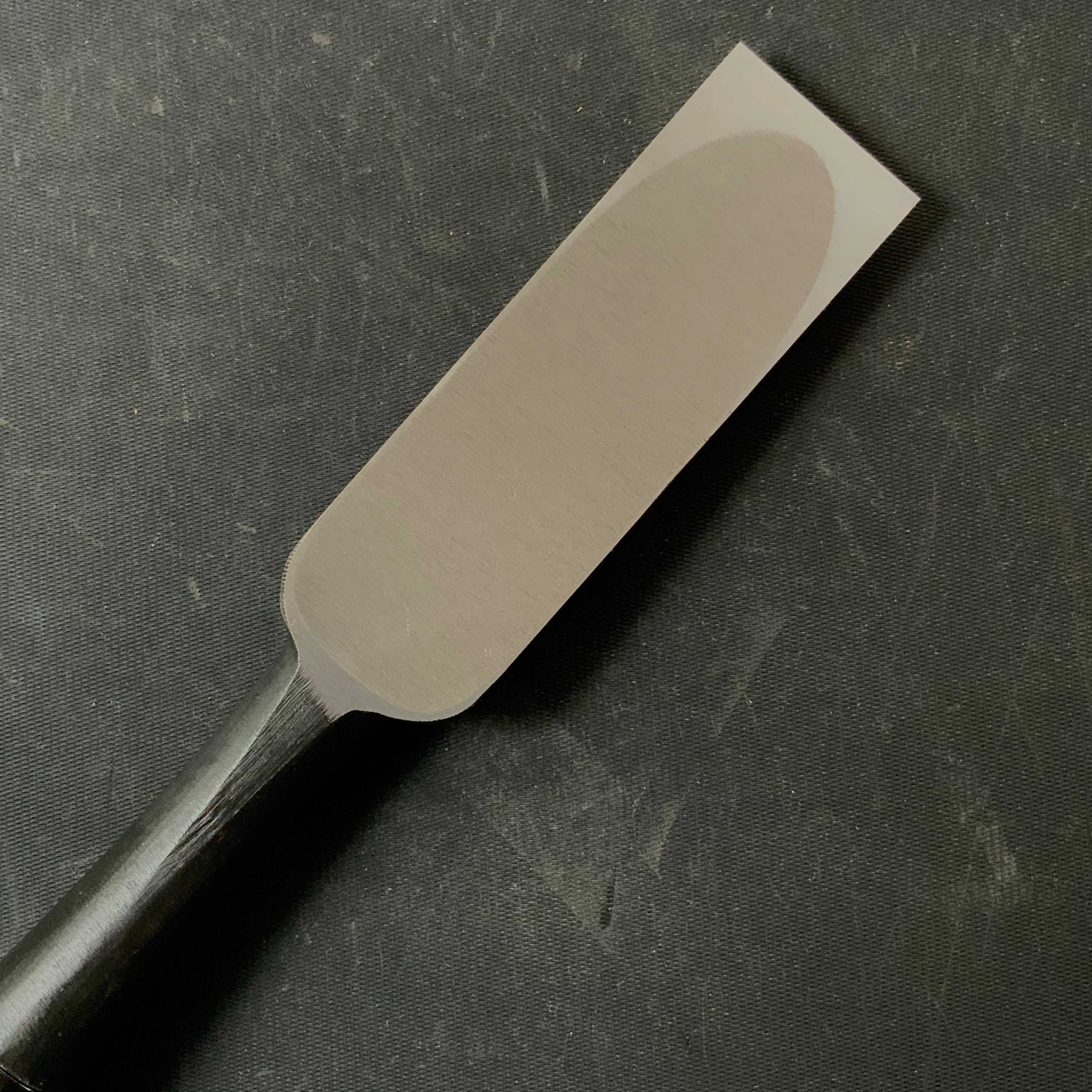 Tasai Timber chisels (Tatakinomi) with blue steel  田斎 黒仕上げ 叩鑿 30mm