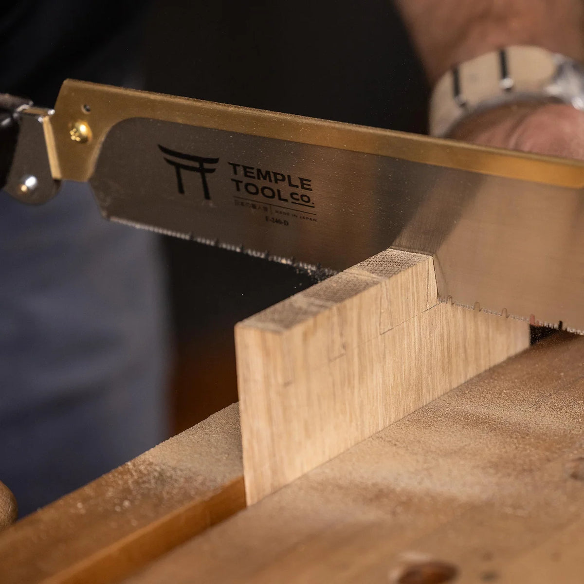 Temple Tool The Folding Dozuki Saw 240mm  テンプルツール 折込式胴付き鋸