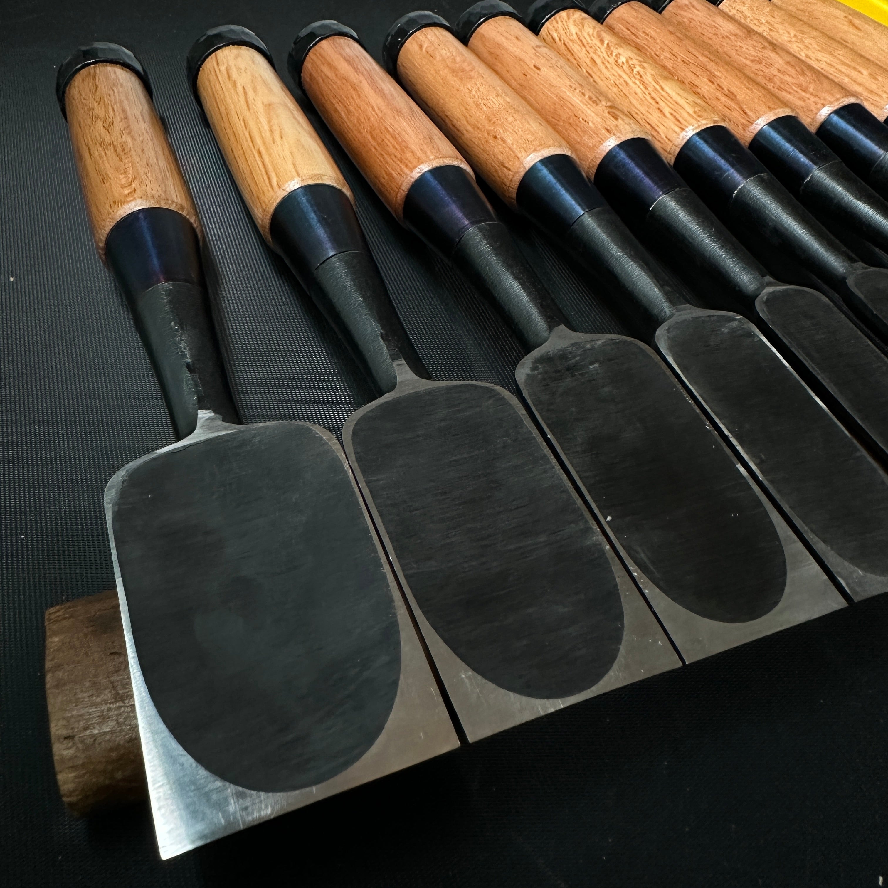 Old stock Sukehiro Bench chisels set 10 Piece 助弘 追入組鑿 赤樫柄
