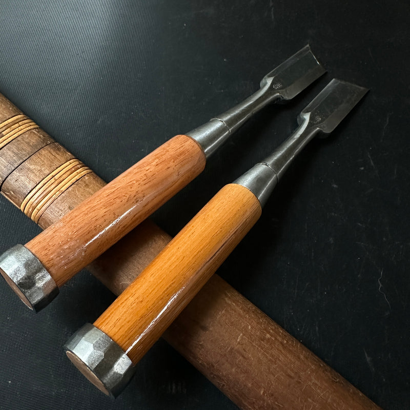 Old stock Sukehiro Bench Oblique chisels Set _____ 助弘 イスカ追入鑿 2本セット 21mm