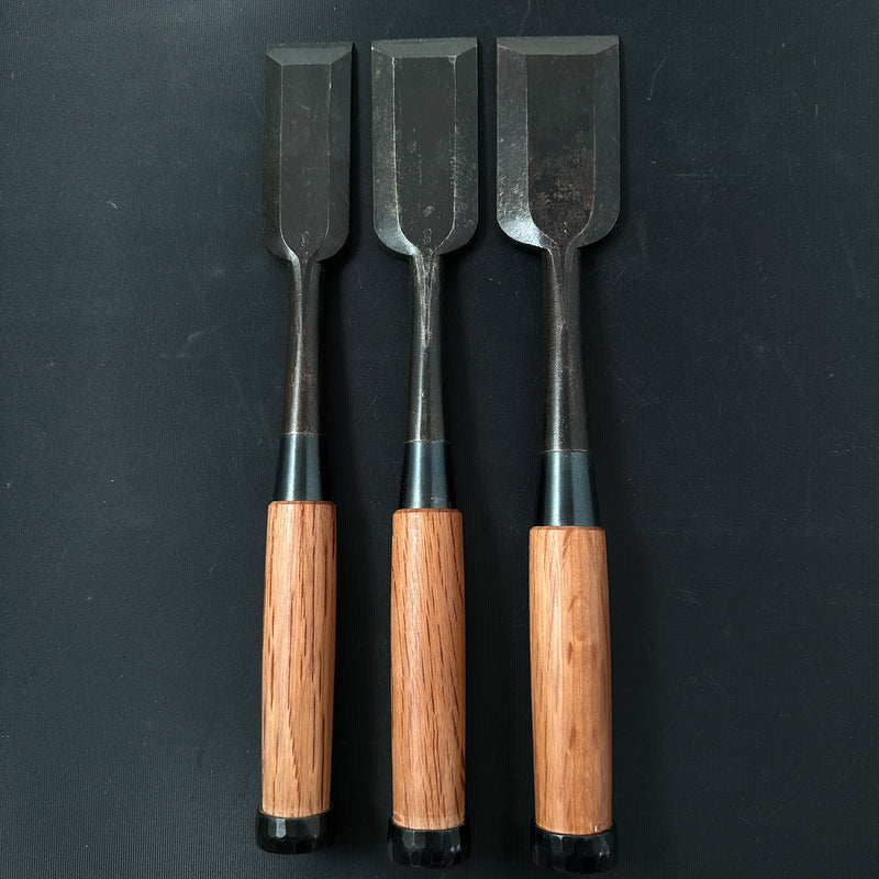 Hidari Hisasaku 2rd  Timber chisels by Ikegami Takanobu 池上喬庸作 二代目左久作 叩き鑿  Tatakinomi 36mm 42mm 48mm