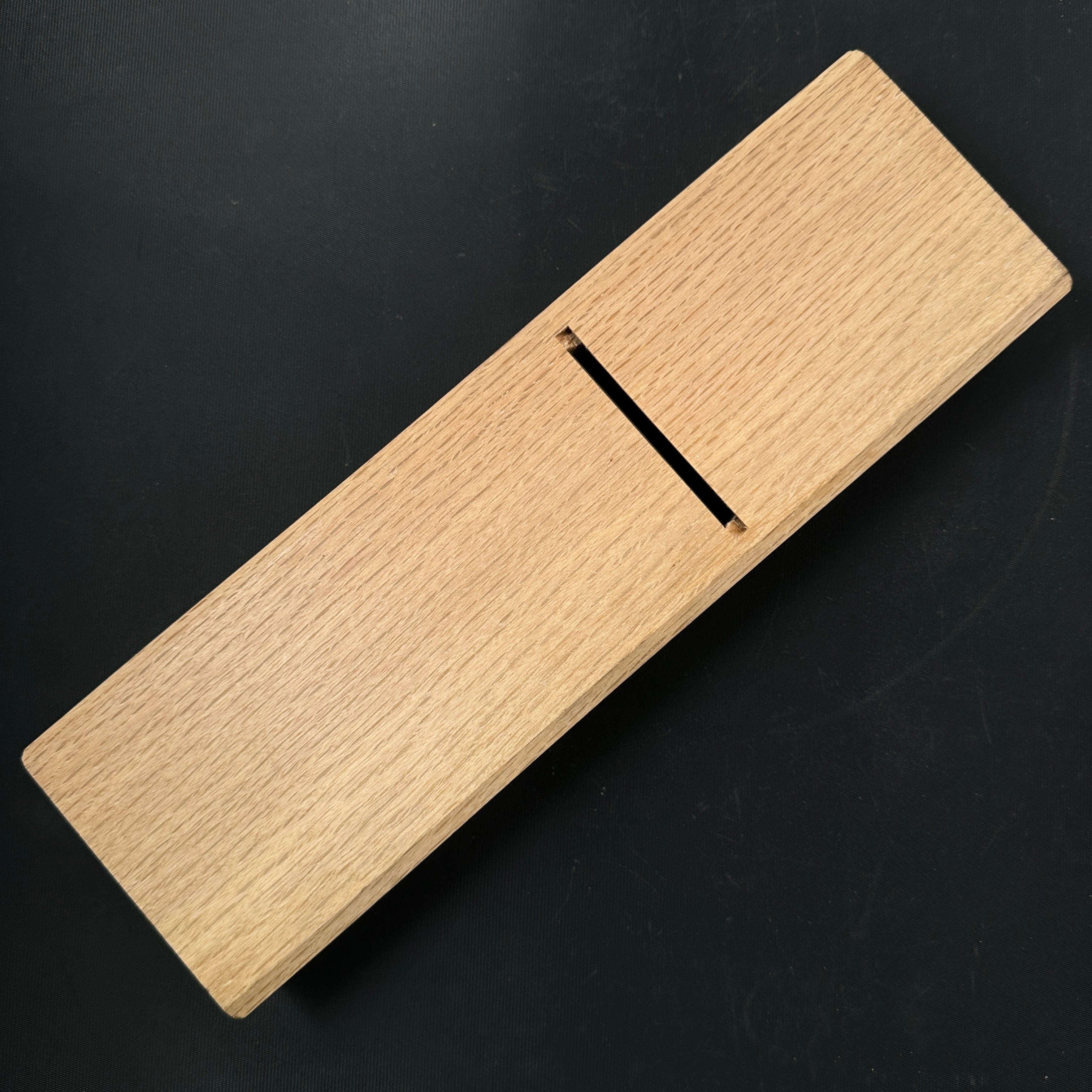 Old stock Toryo Smoothing Plane (Kanna) by Inoi Kiyoji 掘出し物 猪井清次氏 棟梁 仕上げ鉋 70mm