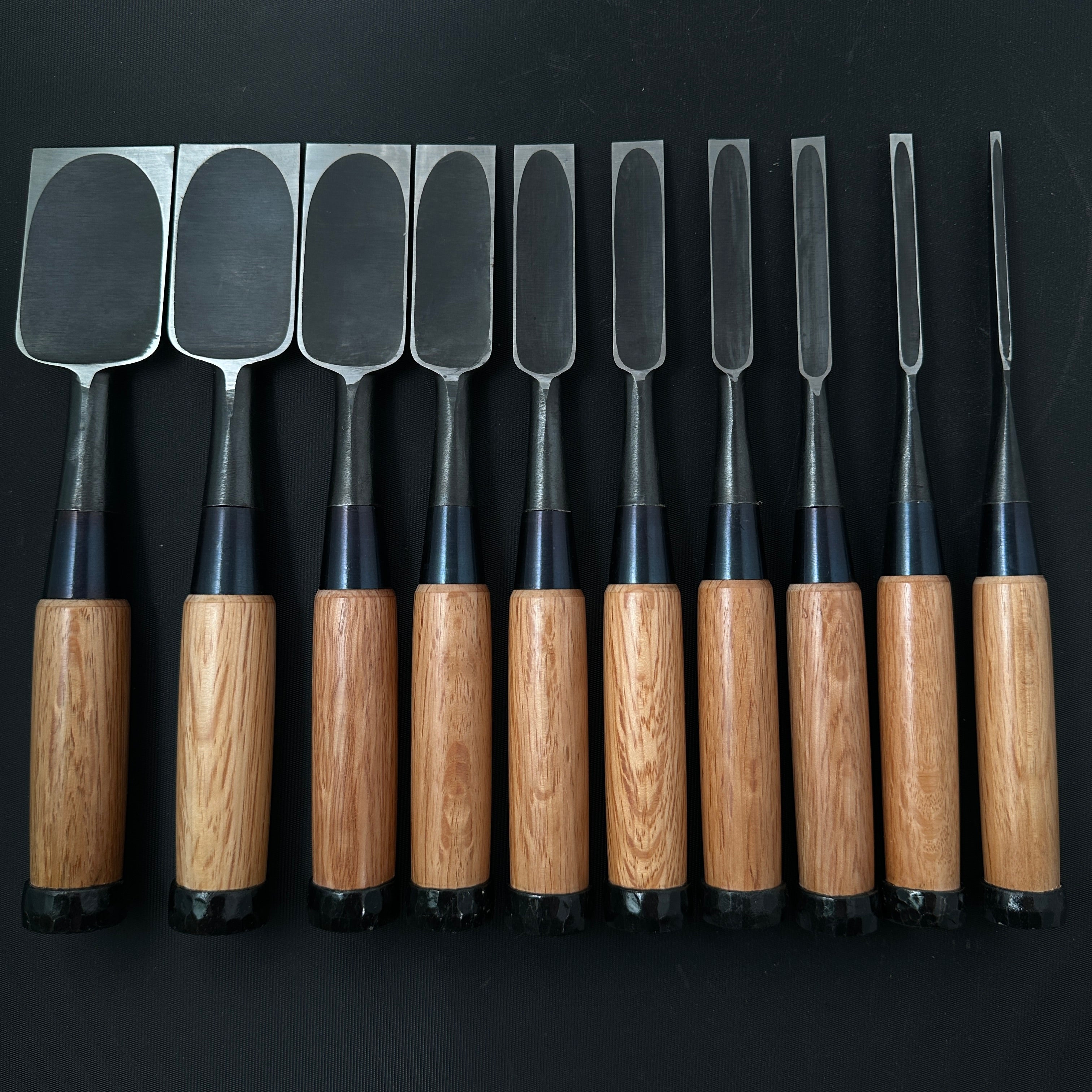 Old stock Sukehiro Bench chisels set  10 Piece          助弘 追入組鑿 赤樫柄  10本組 Oirenomi