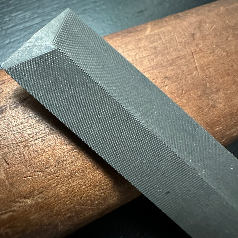 Old Stock TSUBOTAMA 75mm Single edged file for Handsaw sharpening (Surikomi-Yasuri) 掘出し物 壺玉  片刃 すり込みヤスリ 75mm