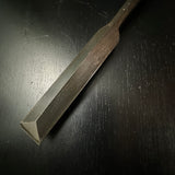 Old stock Takamichi Takashiba Slick Chisel (Ootsuki-nomi, Hontsuki-Nomi)  掘出し物 高道 高芝  ネジ式差し鑿  24mm