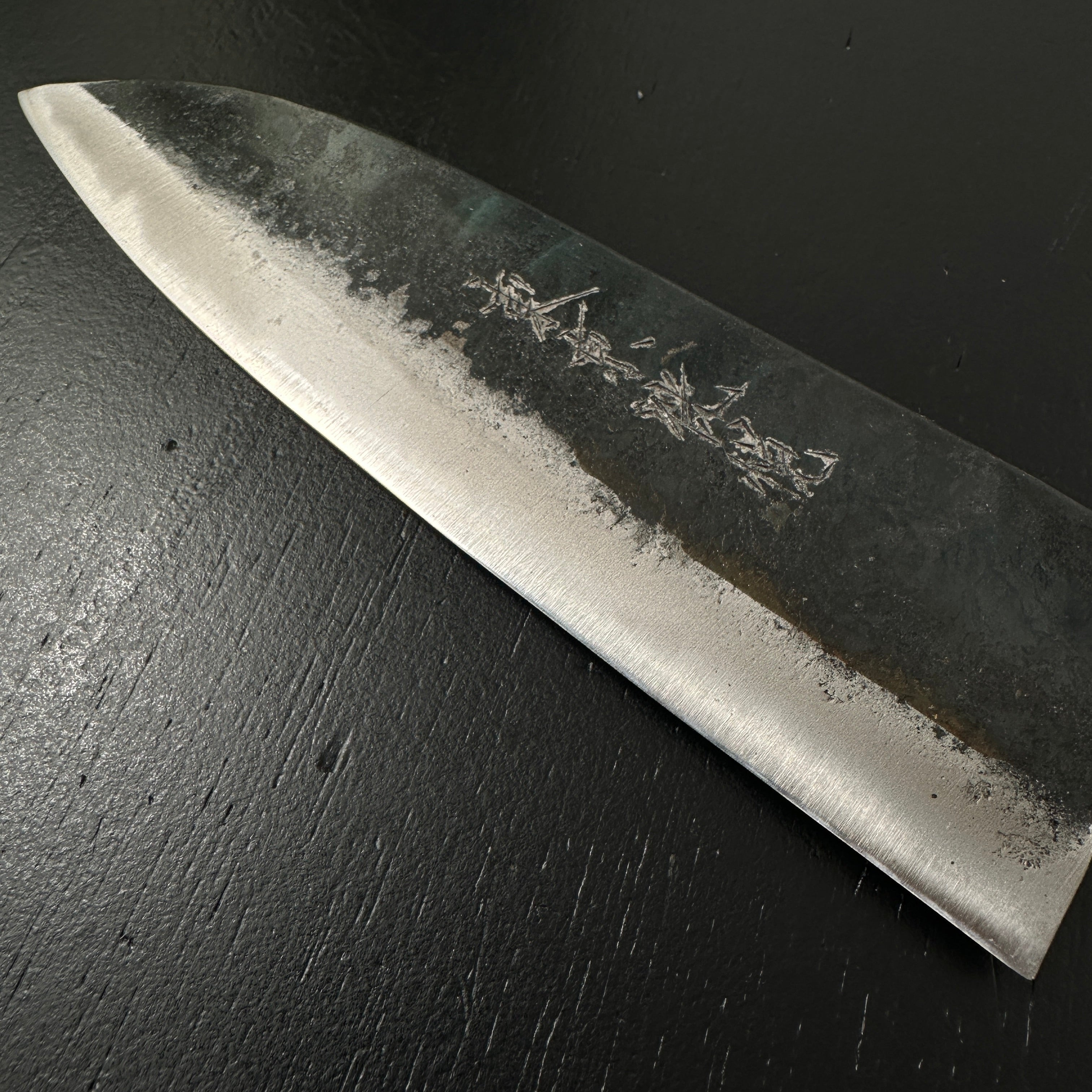TokyoKouetsu Kurouchi Santoku Kife Blue Steel 165mm    東京侊悦 黒打 三徳包丁 165mm 青紙 P柄シノギ付