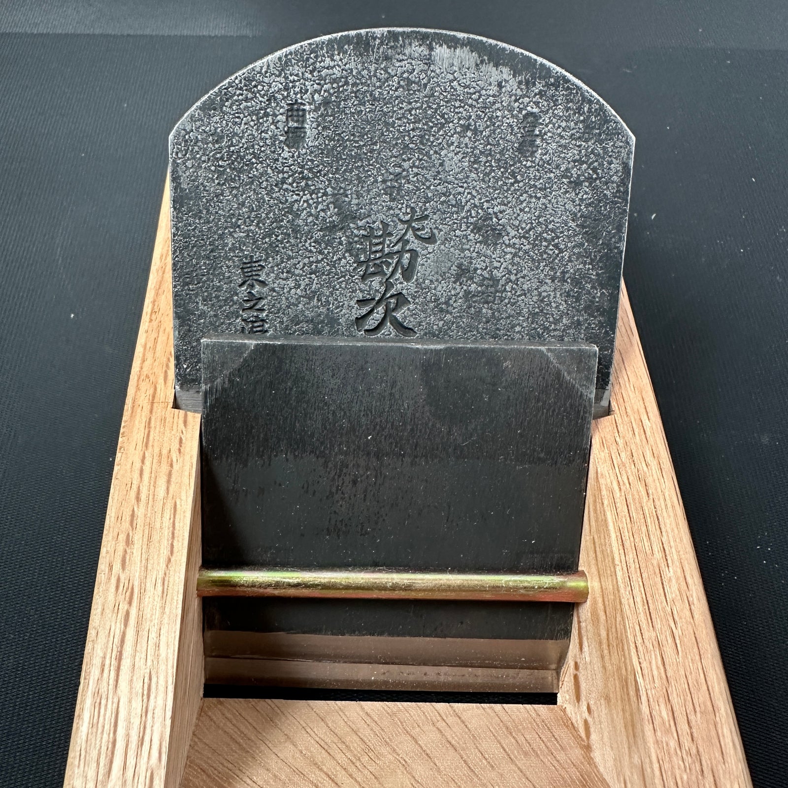 1 Hidarikanji Smoothing Plane (Kanna) by Tanaka shougo 左勘次 田中昭吾作 仕上げ鉋 –  YAMASUKE KurashigeTools