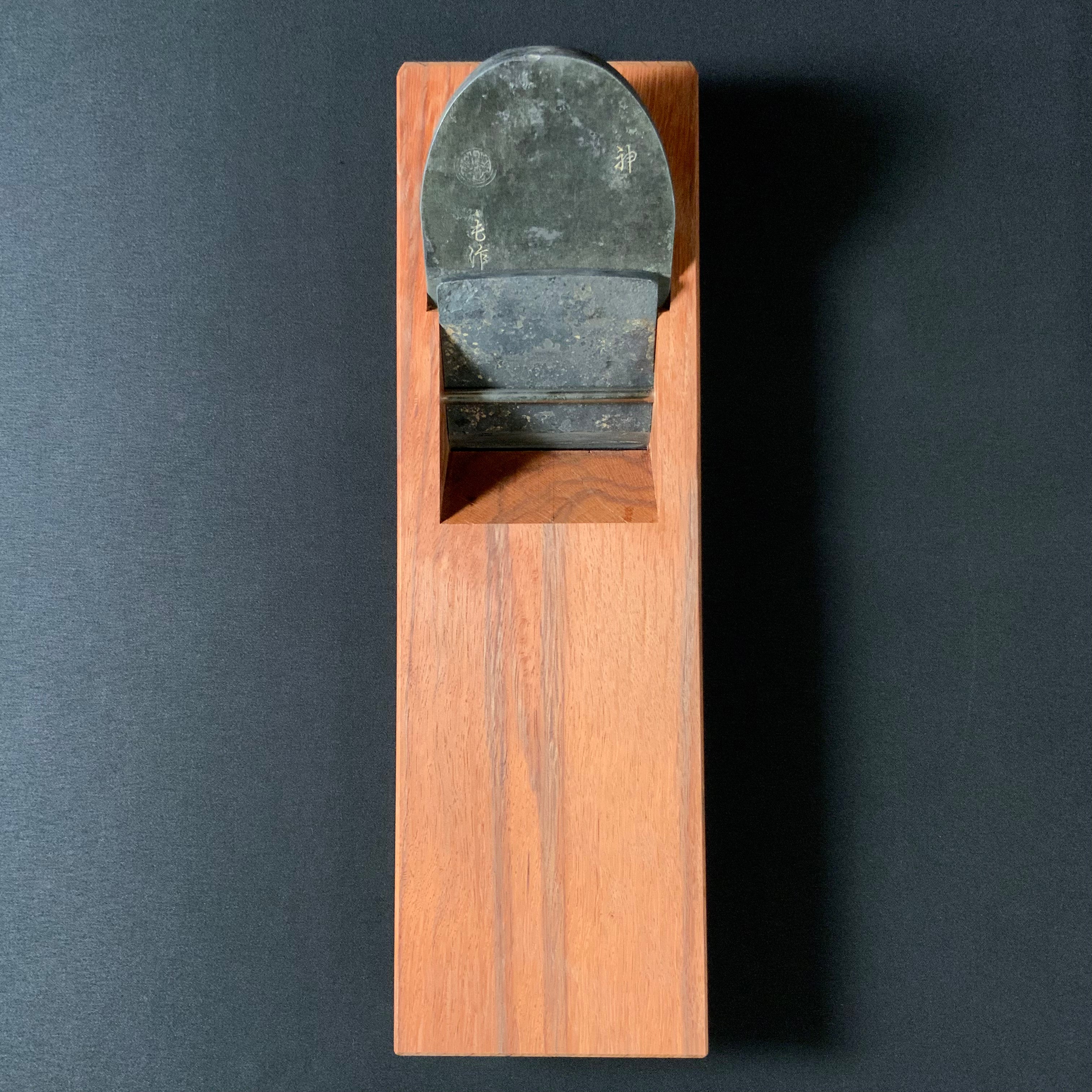 Old stock Mosaku Kandakikuo Plane (Kanna)  掘出し物 も作 神田規久夫 仕上鉋 70mm