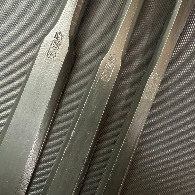 Tasai Paring Bachi chisels (Usunomi) with blue steel 田斎作 薄鑿バチ