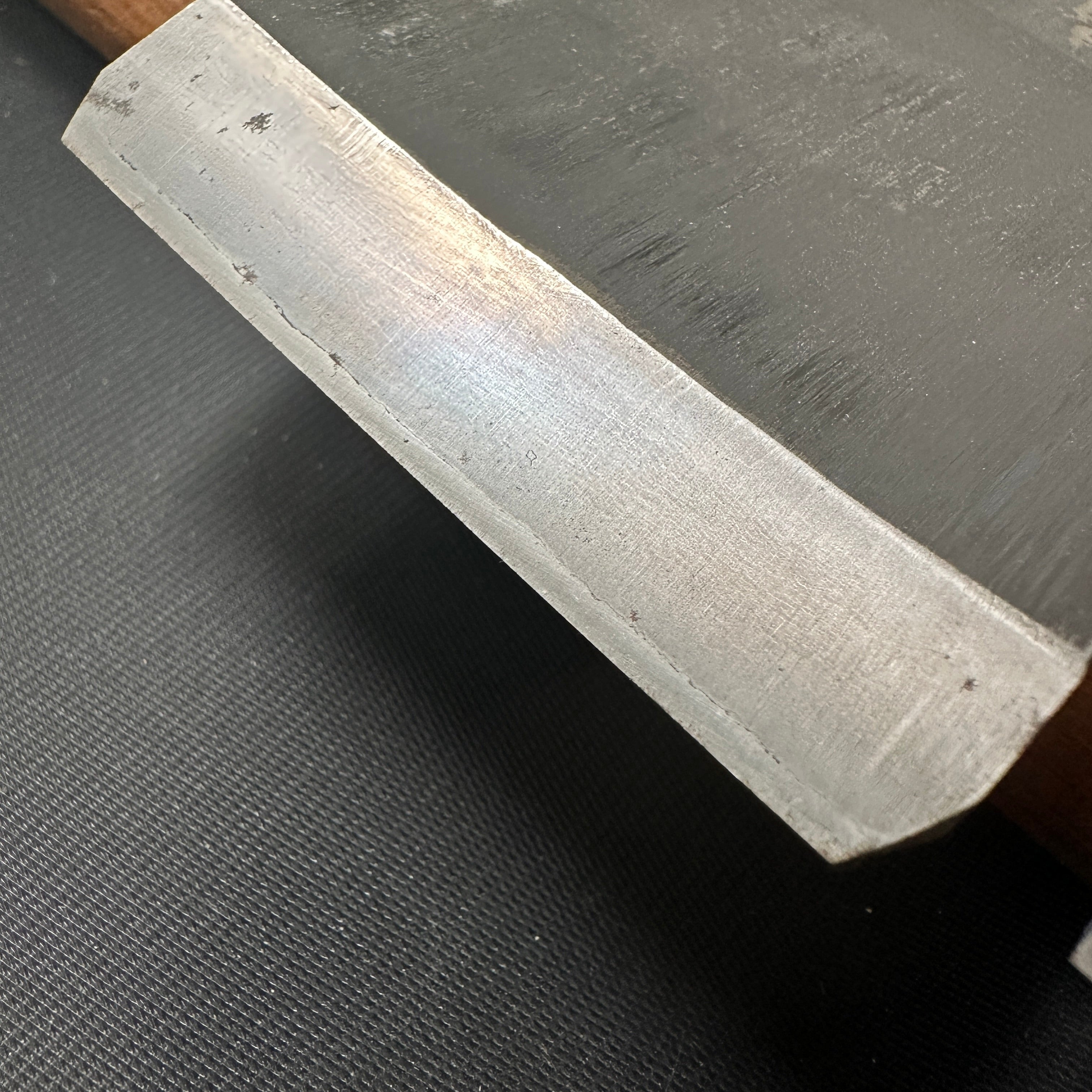 Old stock eleventh generation Teruhide Smoothing Plane (Kanna)  掘出し物 輝秀 十一代目 石堂秀雄作 仕上げ鉋 65mm