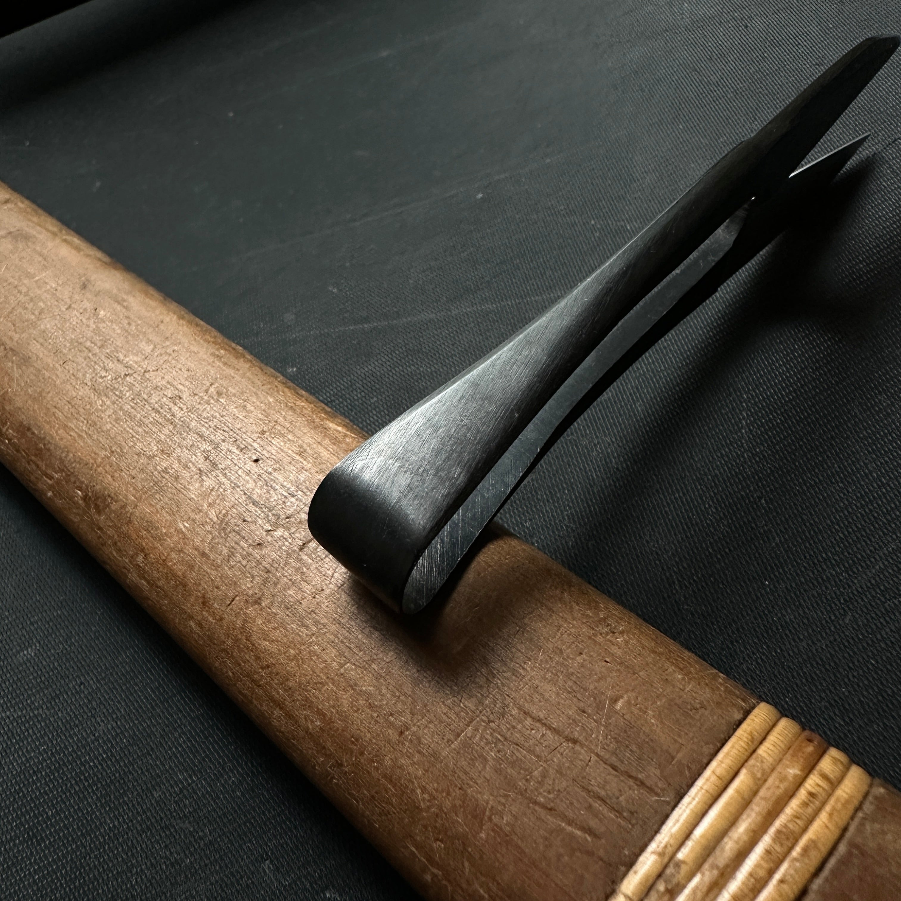 Old stock Toshihisa Nigiri basami Hand made Traditional Japanese scissors  掘出し物 利久 握り鋏 軸広 手作り