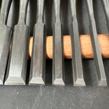 Fujihiro Medium timber chisels set by Chuutarou Imai     今井忠太郎作 二治弘 中叩組鑿 桐箱付 Chutatakinomi #6