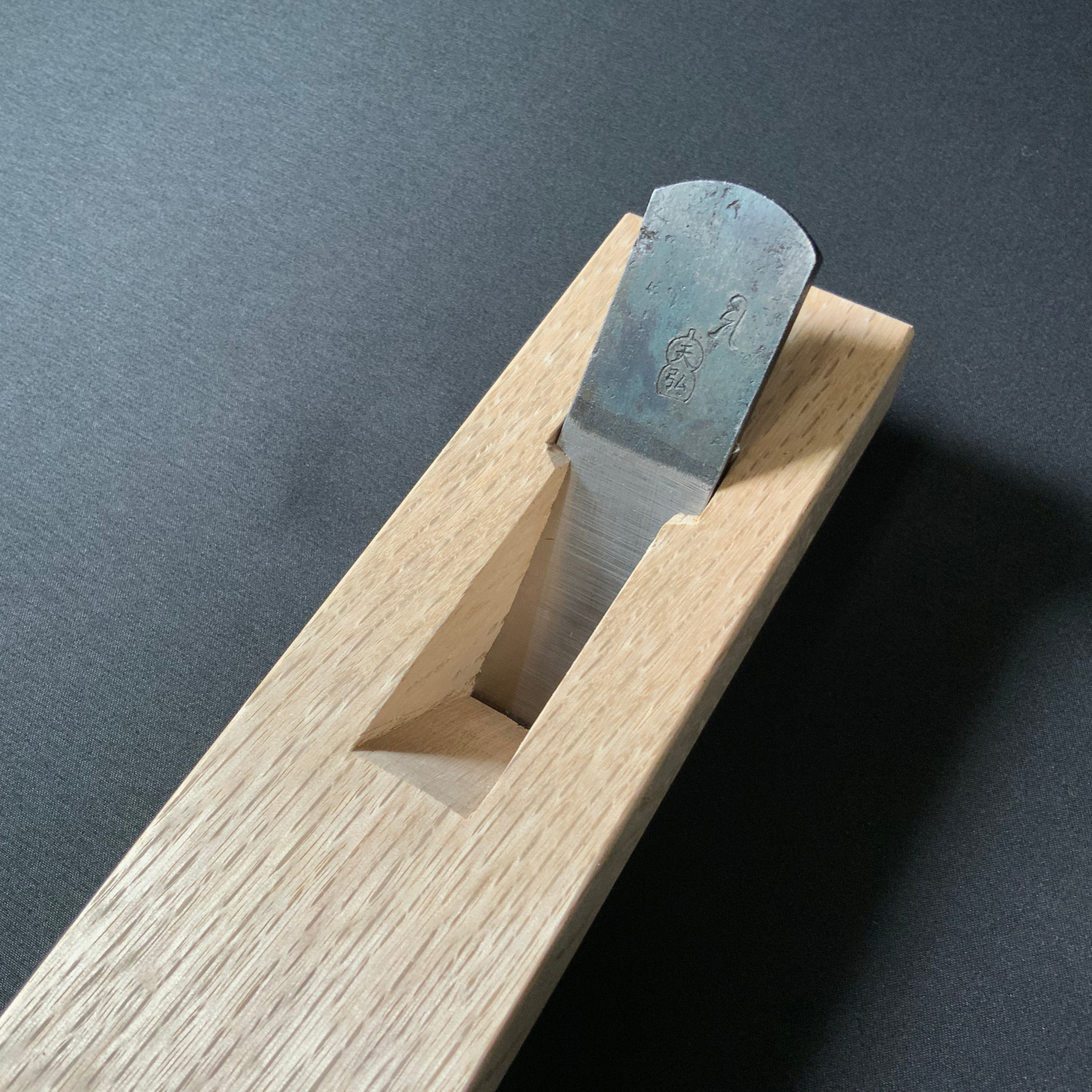 Tenhiro Tome Kanna (45°) Plane with blue steel    天弘 止め鉋 青紙鋼 24mm