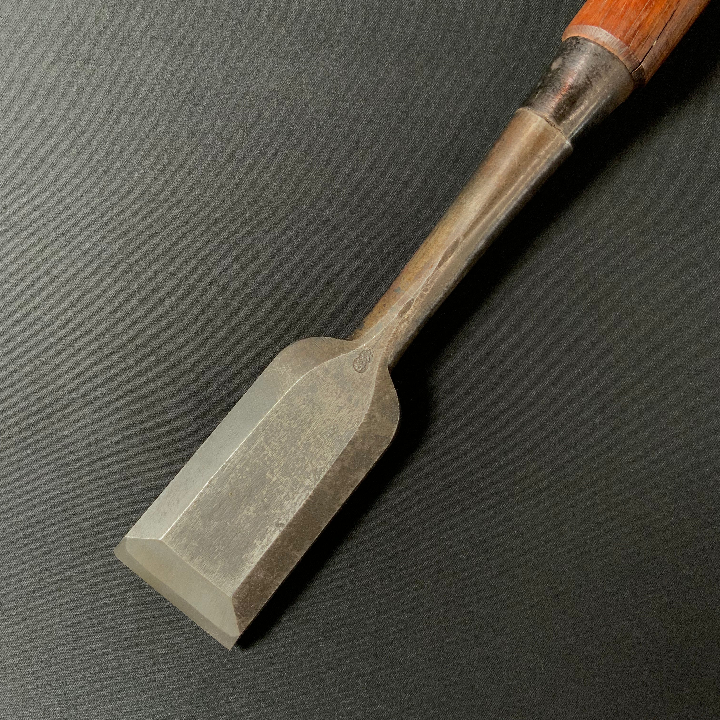 掘出し物 二代目左久作 叩き鑿  池上喬庸作 42mm Old stock Hidari Hisasaku 2rd Timber chisels by Ikegami Takanobu Tatakinomi