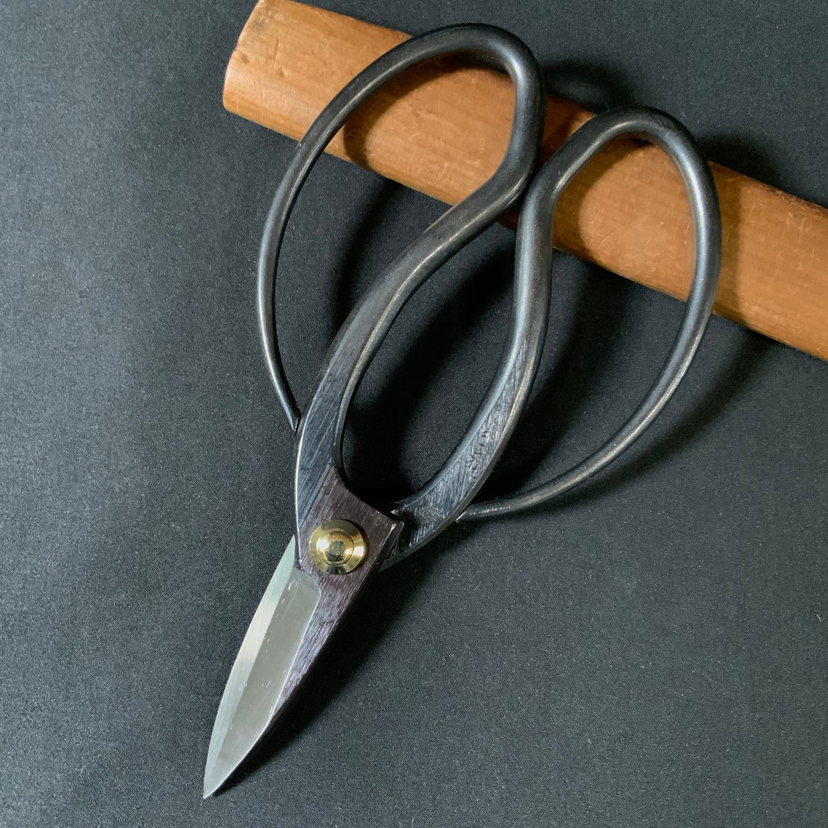 Koshimasa Hand made Flower Ookubo Scissors 越正 大久保鋏180mm