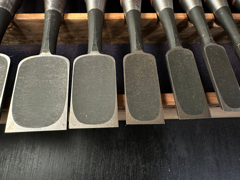 Hidari Ichihiro 2nd Bench chisels set by Yamazaki Shouzou 山崎勇作 左市弘 追入15本組鑿 Oirenomi