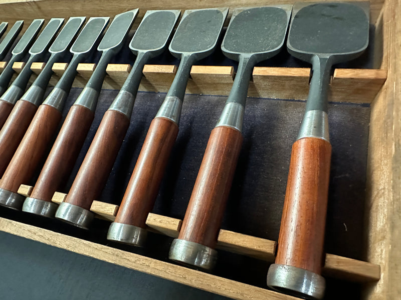 Hidari Ichihiro 2nd Bench chisels set by Yamazaki Shouzou 山崎勇作 左市弘 追入15本組鑿 Oirenomi