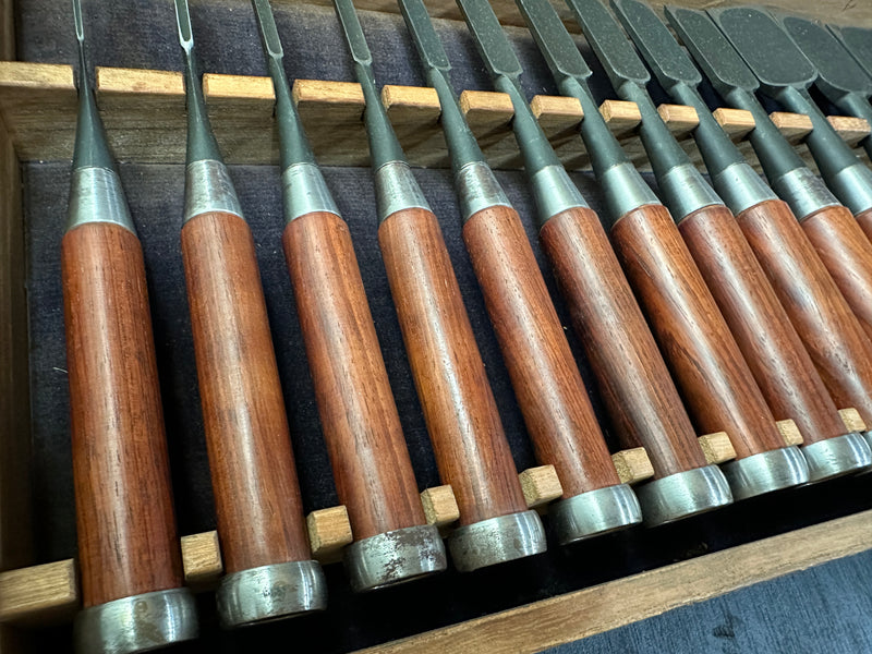 Hidari Ichihiro 2nd Bench chisels set by Yamazaki Shouzou 山崎勇作 左市弘 追入15本組鑿 Oirenomi