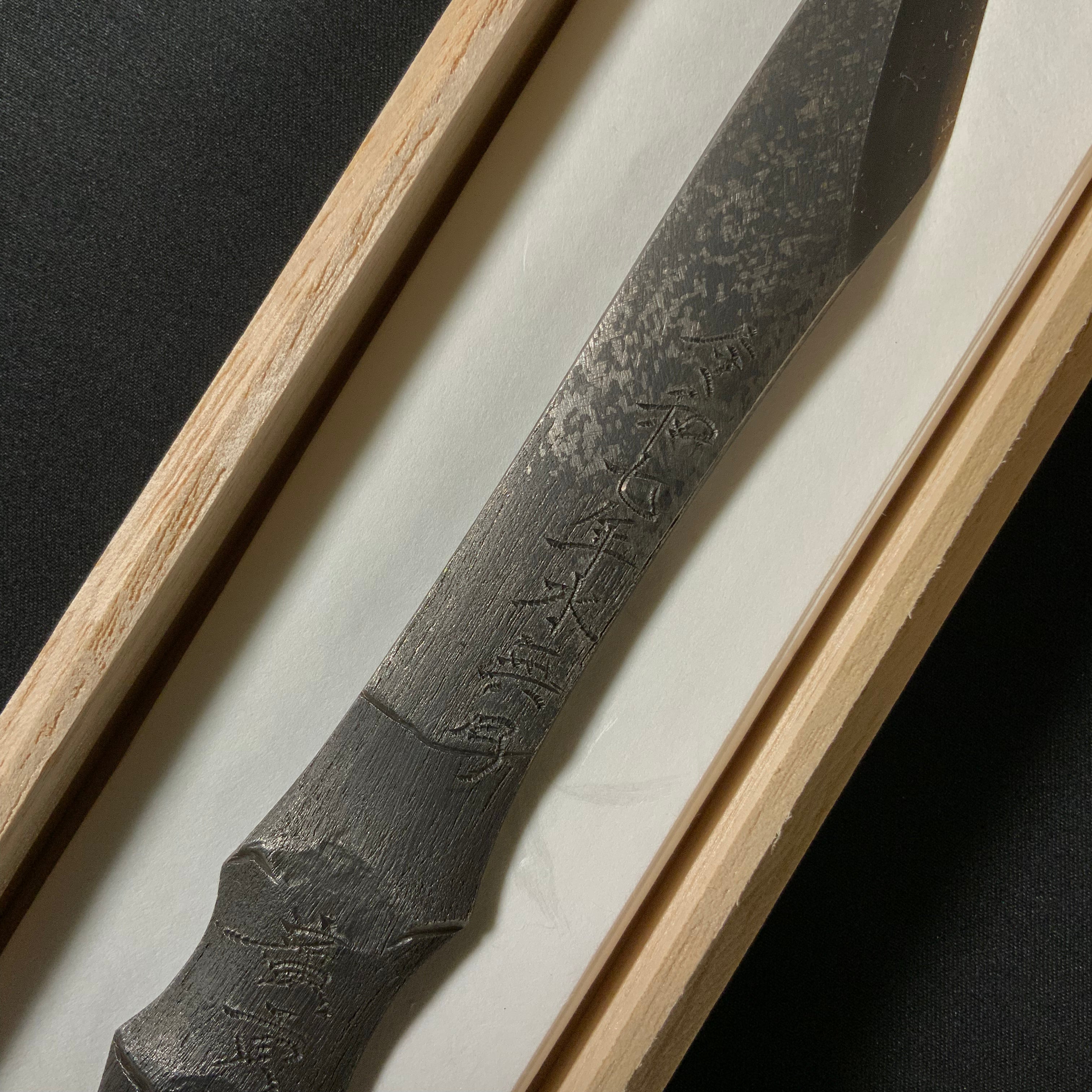 Dream to the West Right hand Kiridashi kinfe by Sozen Carving       南風知我意 吹夢到西洲 素全作 切出し小刀 右 20mm