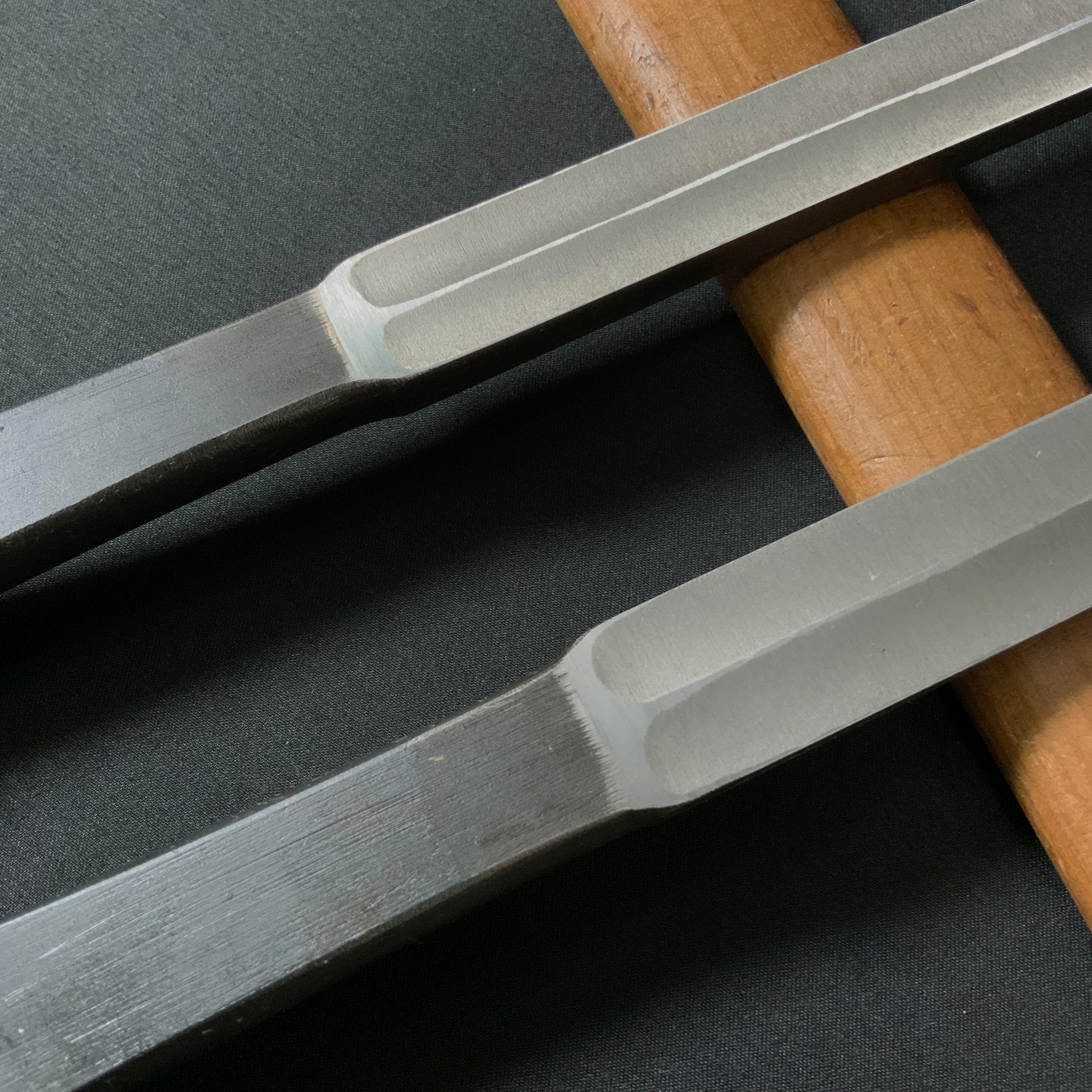 田斎作 黒仕上 腰型鑿 二枚裏  Tasai lumbar chisel Double Ura