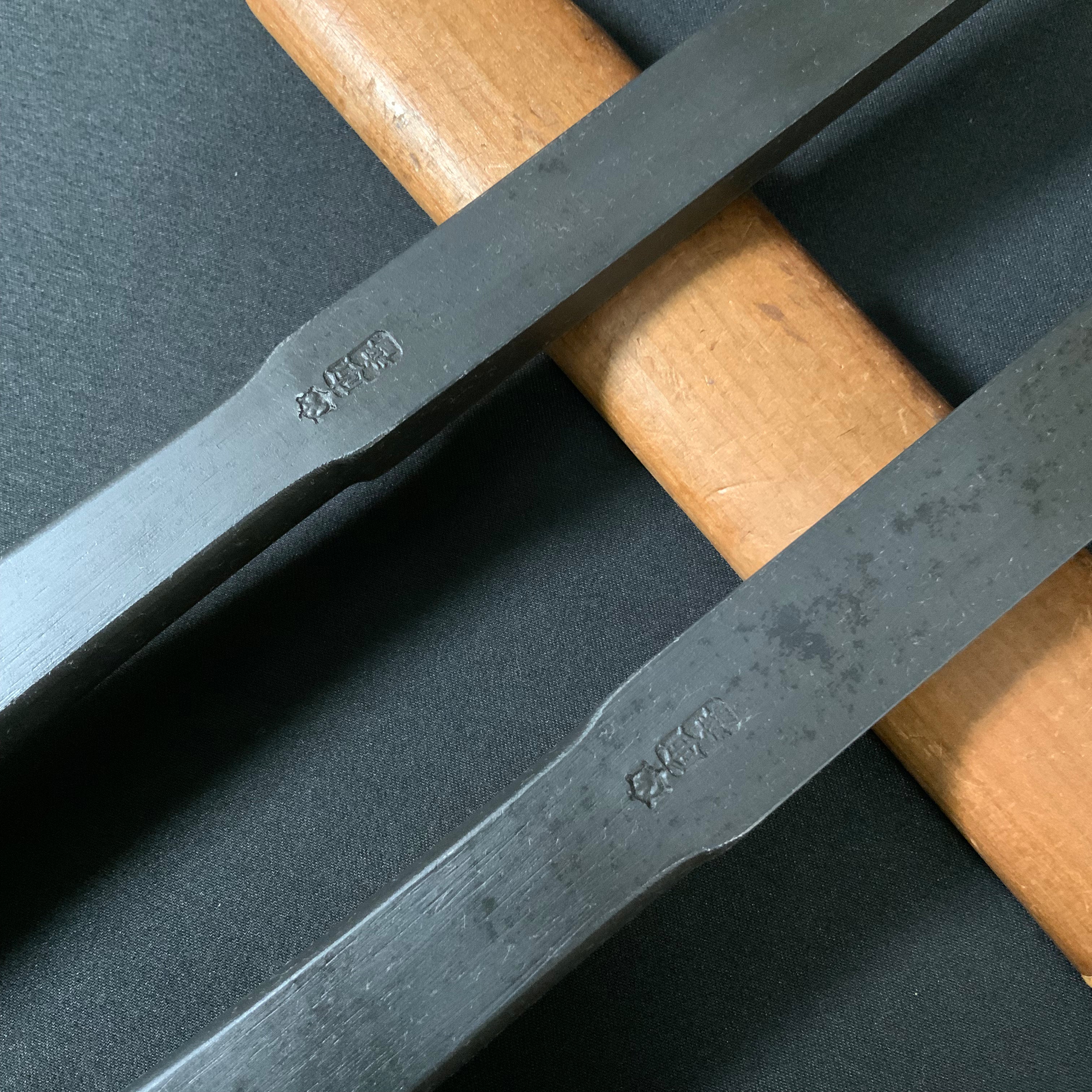 田斎作 黒仕上 腰型鑿 二枚裏  Tasai lumbar chisel Double Ura