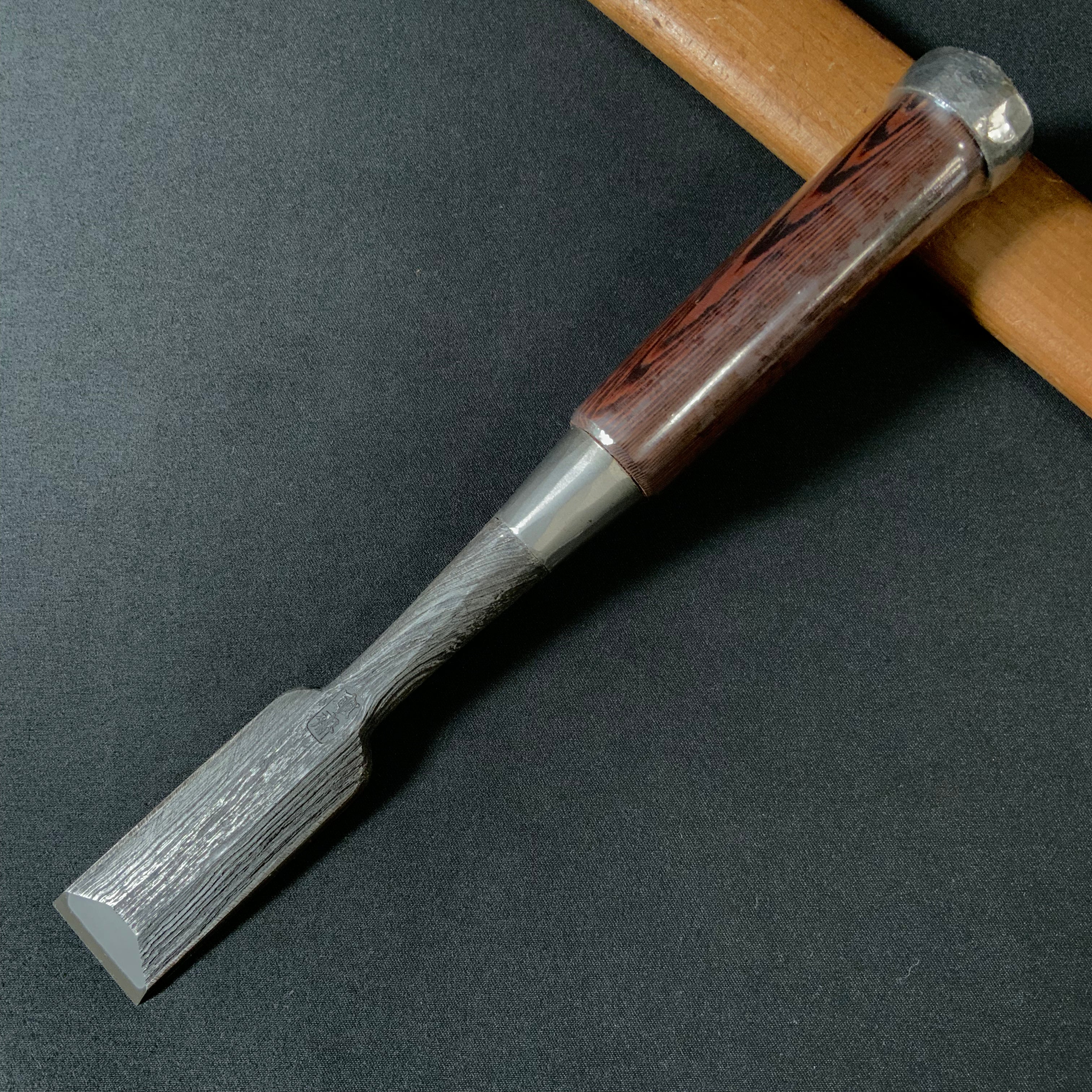 Tasai watetsu Special Dovetail Bench  chisels with Cassia siamea handle   田斎作 和鉄 鎬追入鑿 鉄刀木柄 24mm