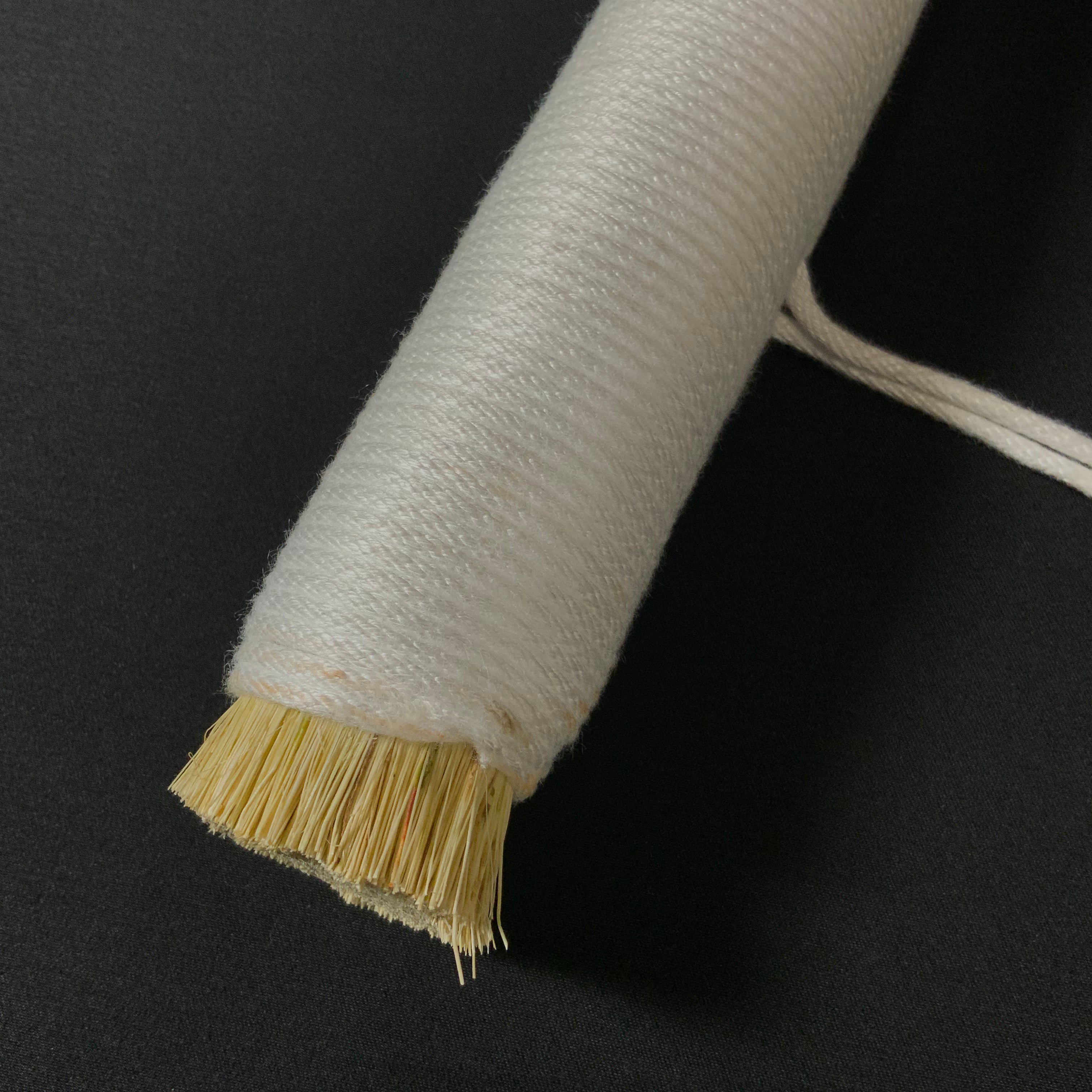 うずくり  Traditional Uzukuri wood texture (raised grain finish)