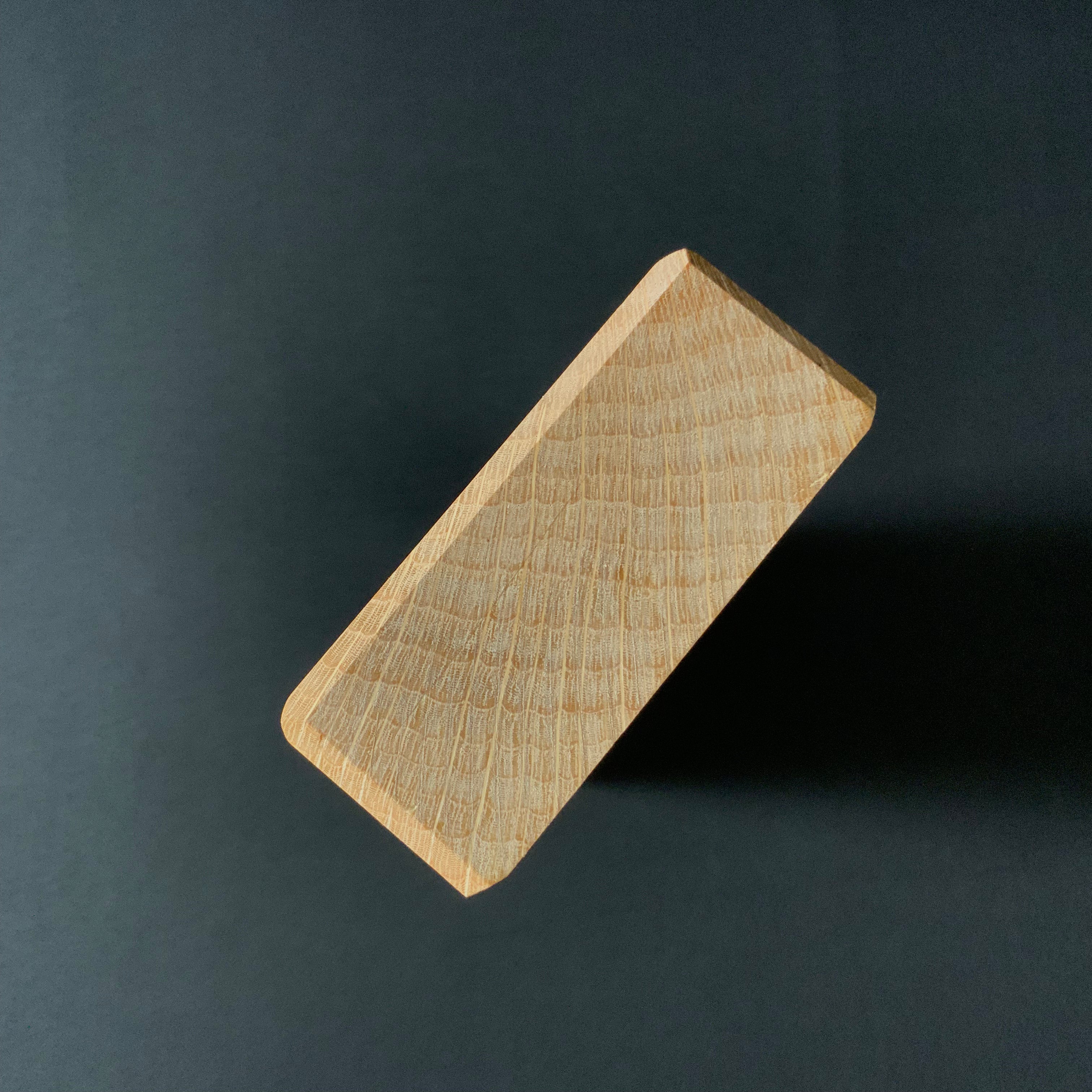 掘出し物 掘出し物 本銘勘次 仕上鉋 白樫台 65mm    Old stock Honmei-kanji Smoothing Plane (Kanna) with White Oak