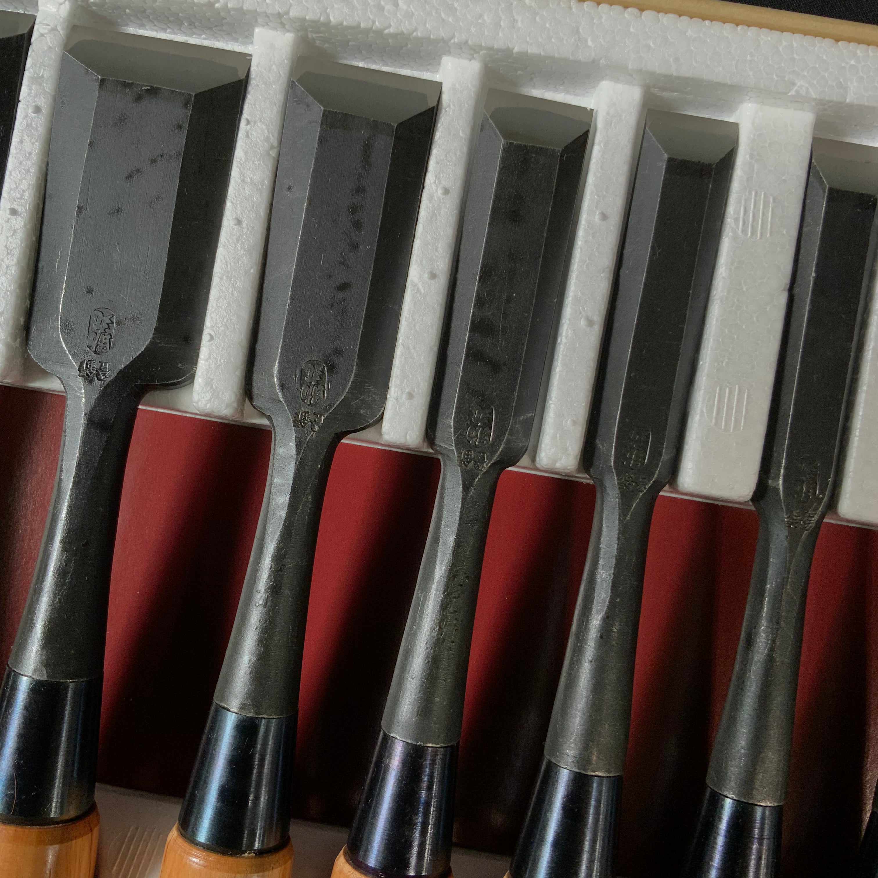 #M187 Mixed set  Bench chisels 10pc set by Sukemaru and Syuhou   助丸 秀宝 バラ鑿合わせ  追入10本組鑿