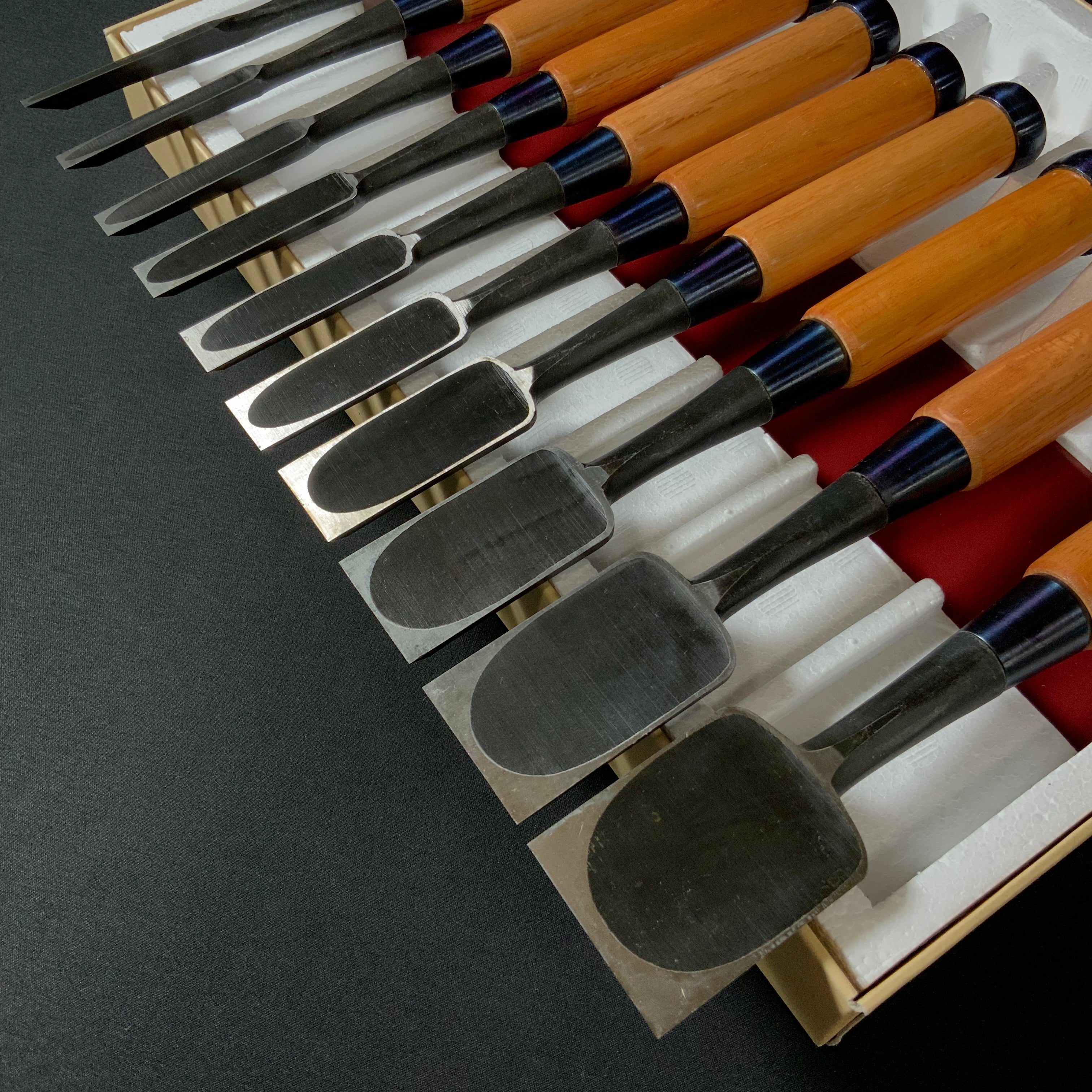 #M187 Mixed set  Bench chisels 10pc set by Sukemaru and Syuhou   助丸 秀宝 バラ鑿合わせ  追入10本組鑿