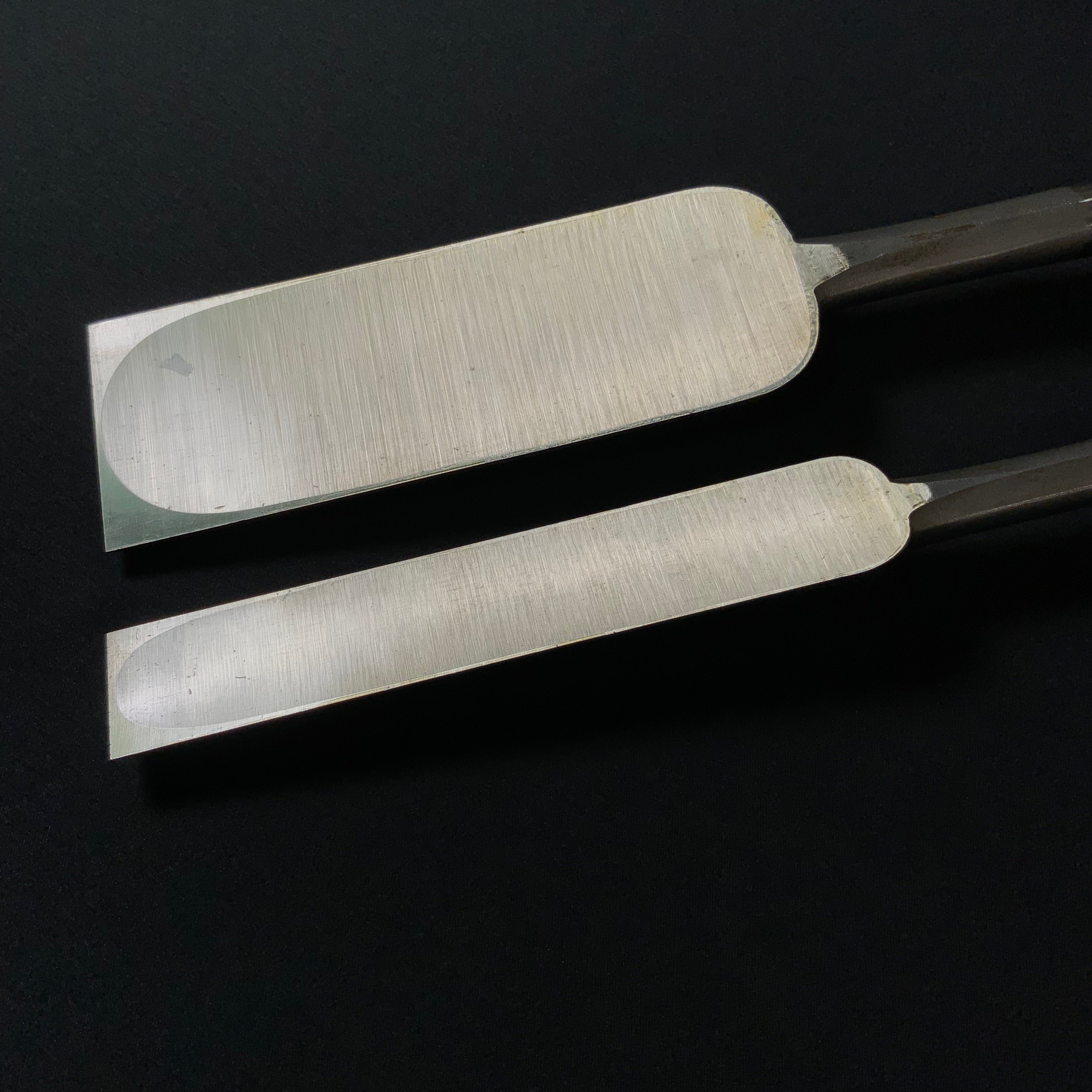 Old stock Slick Chisels set with Dragon and Tiger Carving 掘出し物 龍虎彫 本突き組鑿 48,24mm Ootsuki-nomi, Hontsuki-Nomi