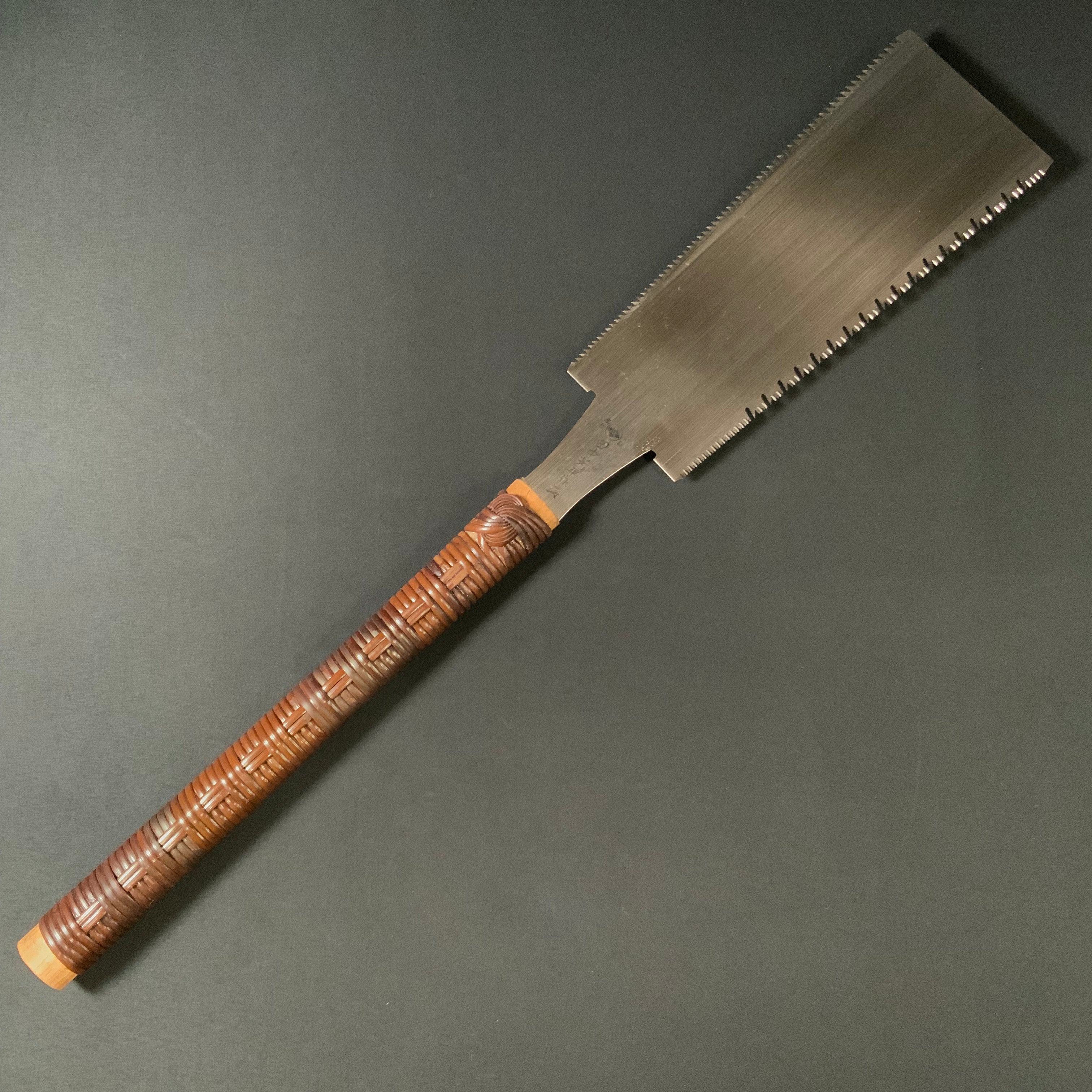 #225   Nagakatsu Double Edge Saw Eddy Type Handles set by Kurashige For Softwood  長勝鋸 渦巻き柄 両刃鋸 針葉材用 235mm