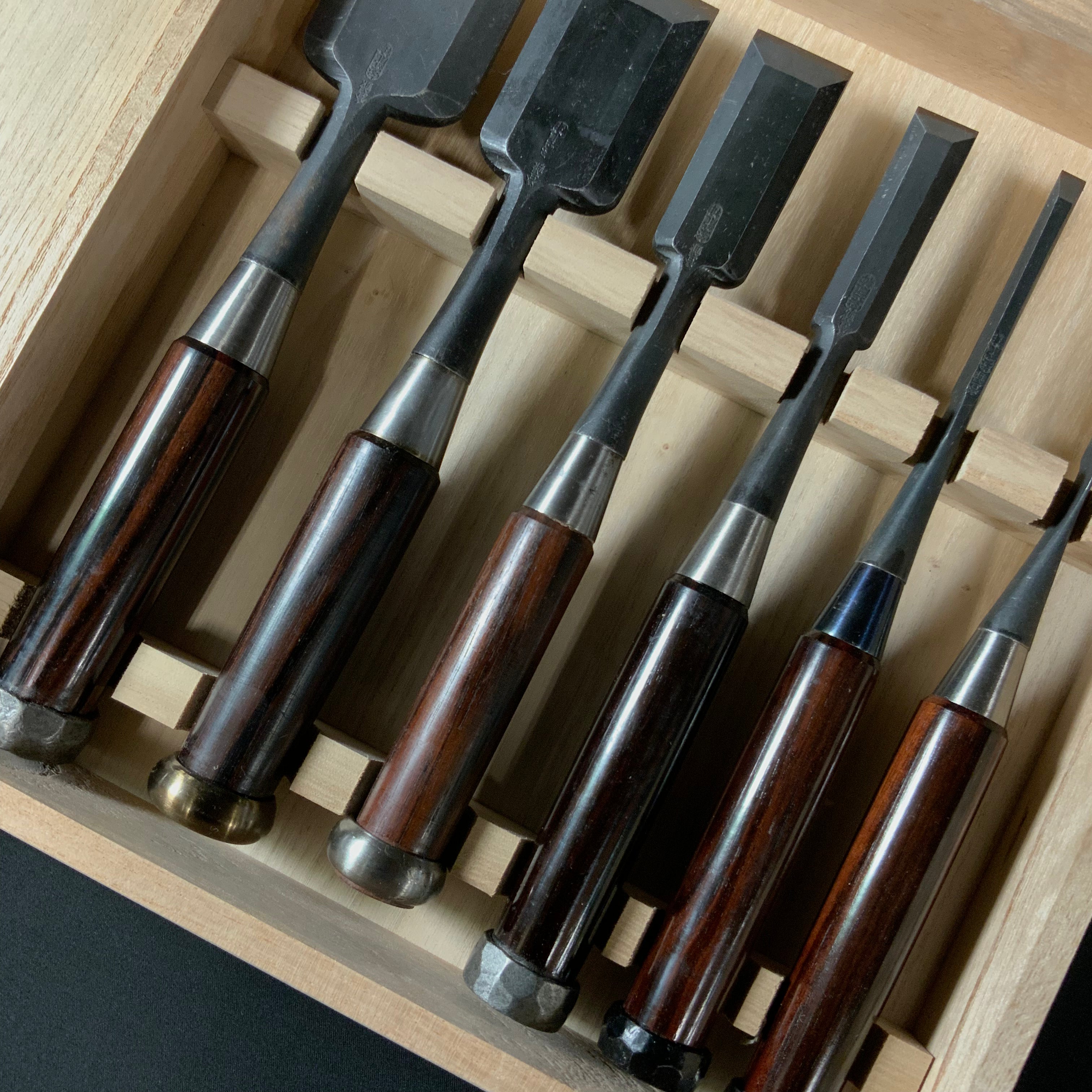 #M190 Old Stock TakaraRyujin  Bench chisels 6pc set    掘出し物 宝龍神 追入鑿 6本組