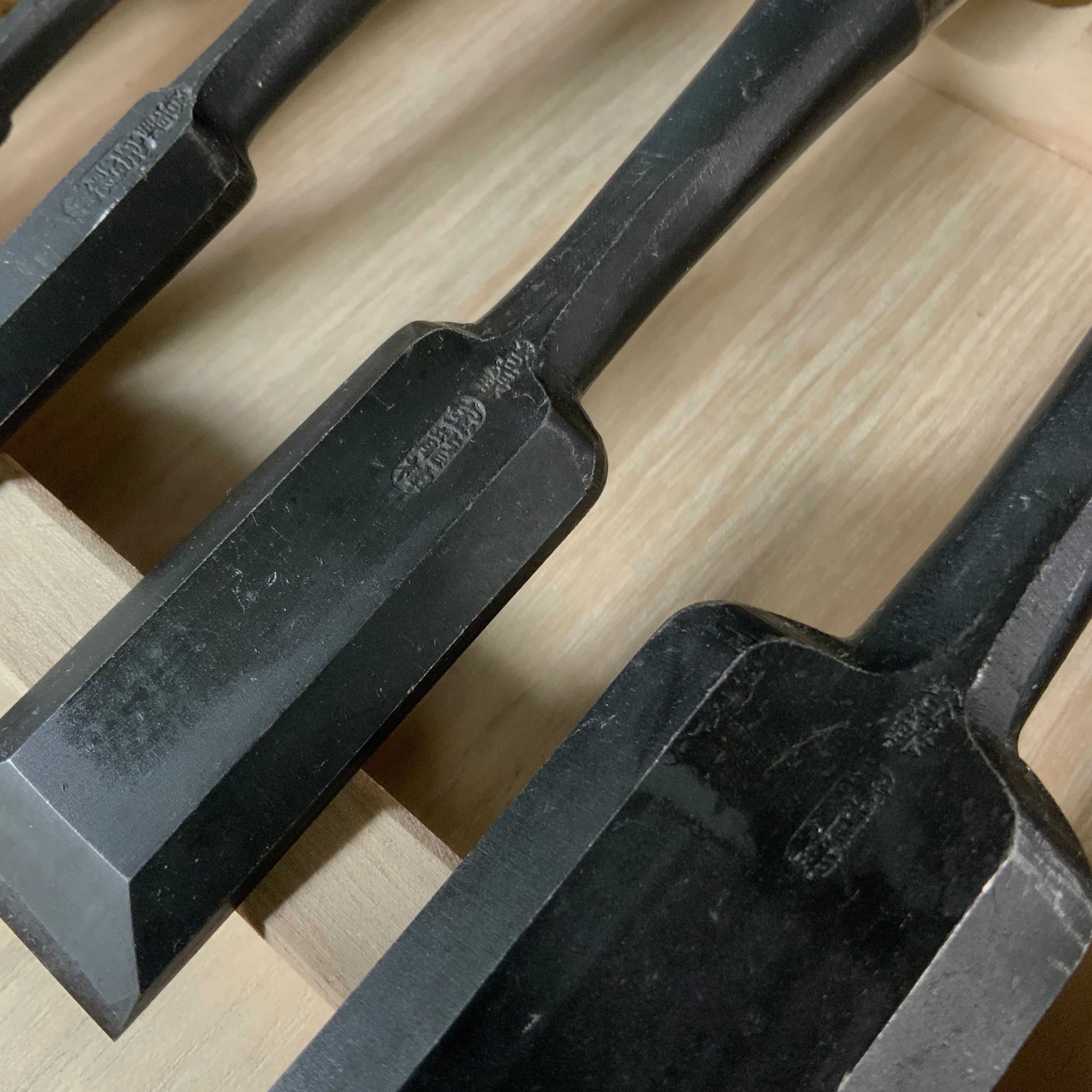 #M190 Old Stock TakaraRyujin  Bench chisels 6pc set    掘出し物 宝龍神 追入鑿 6本組