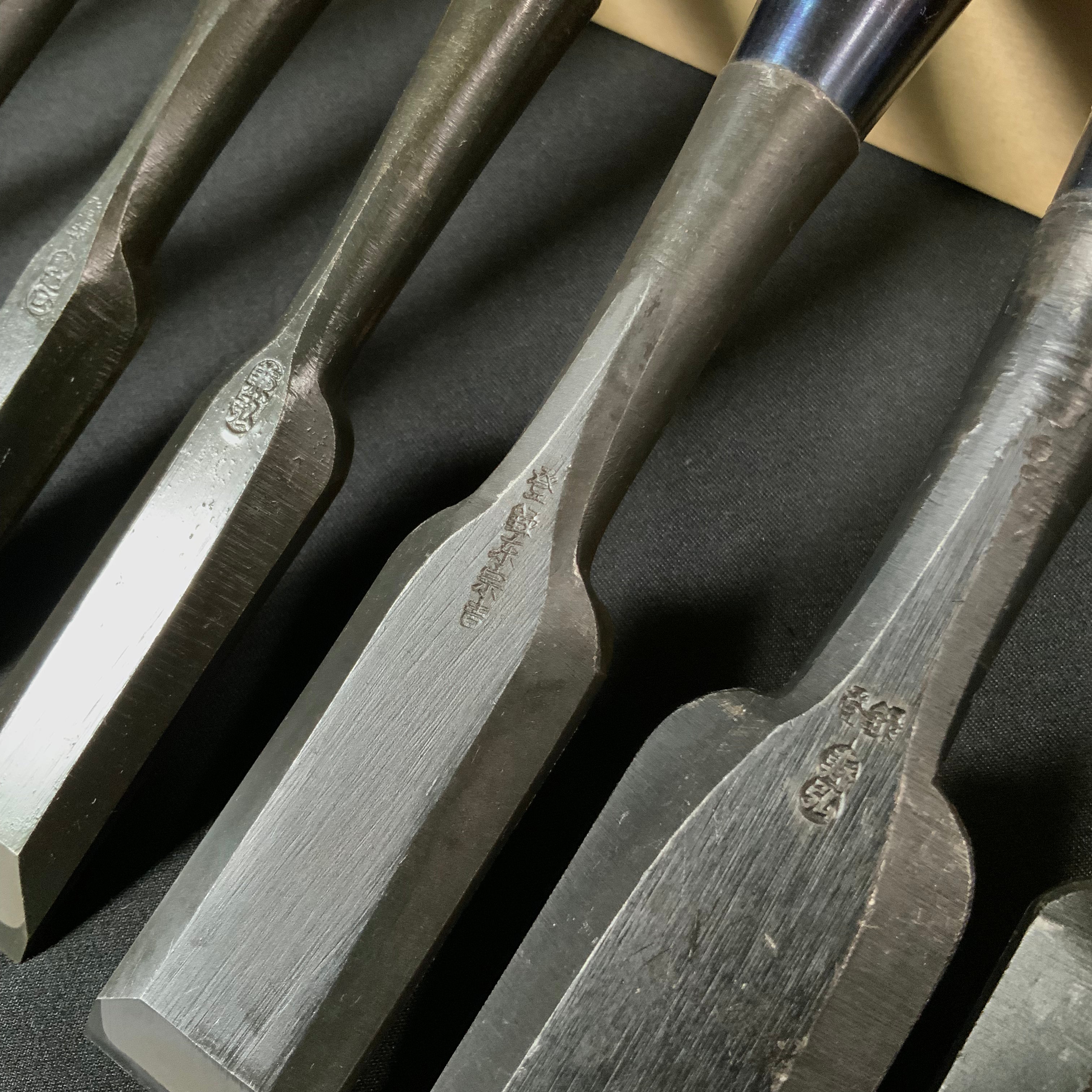 M191 Kenshin bench chisels set by Usui Yoshio  謙信 碓氷淑郎作 追入組鑿 10本組