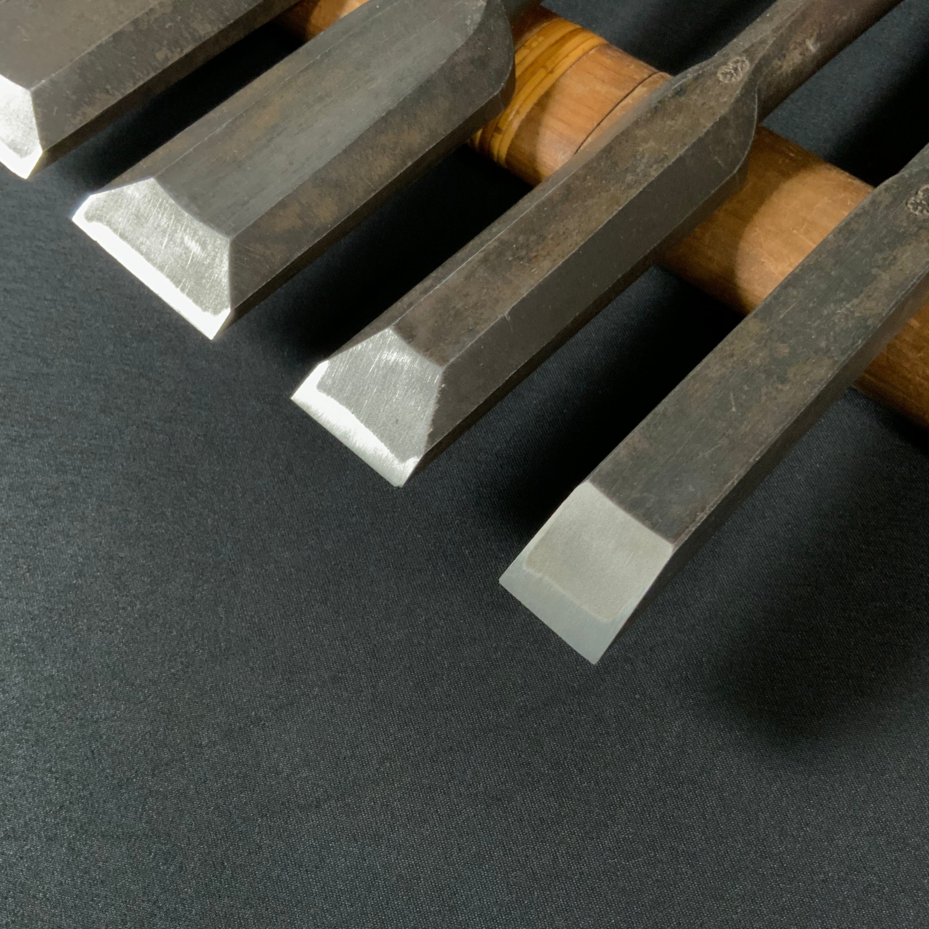 掘出し物 二代目左久作 叩き鑿  池上喬庸作  Old stock #1 Hidari Hisasaku 2rd  Timber chisels by Ikegami Takanobu Tatakinomi