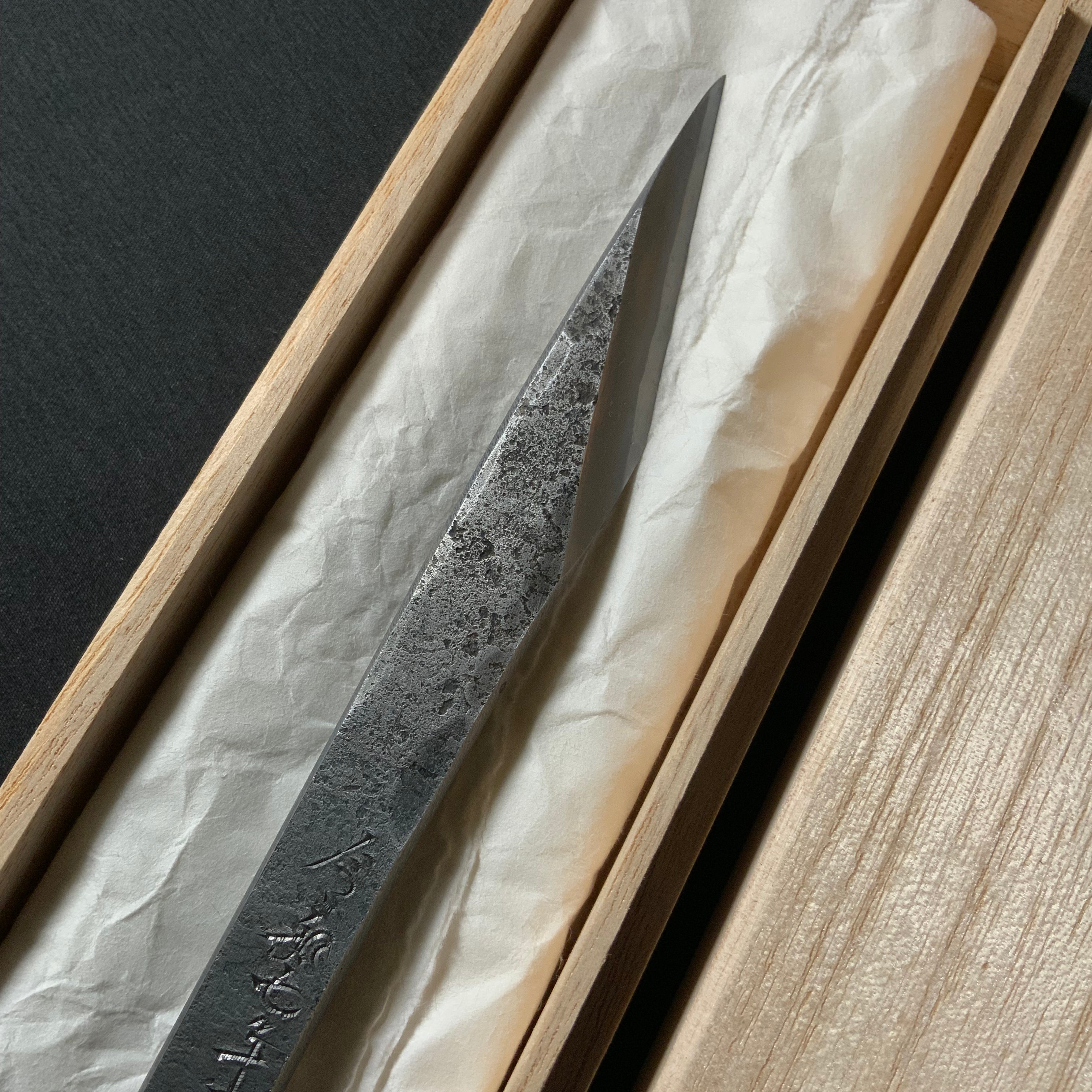 Jiyujizai Right hand Kiridashi kinfe by Sozen Carving   自由自在 素全作 切出し小刀 右 18mm