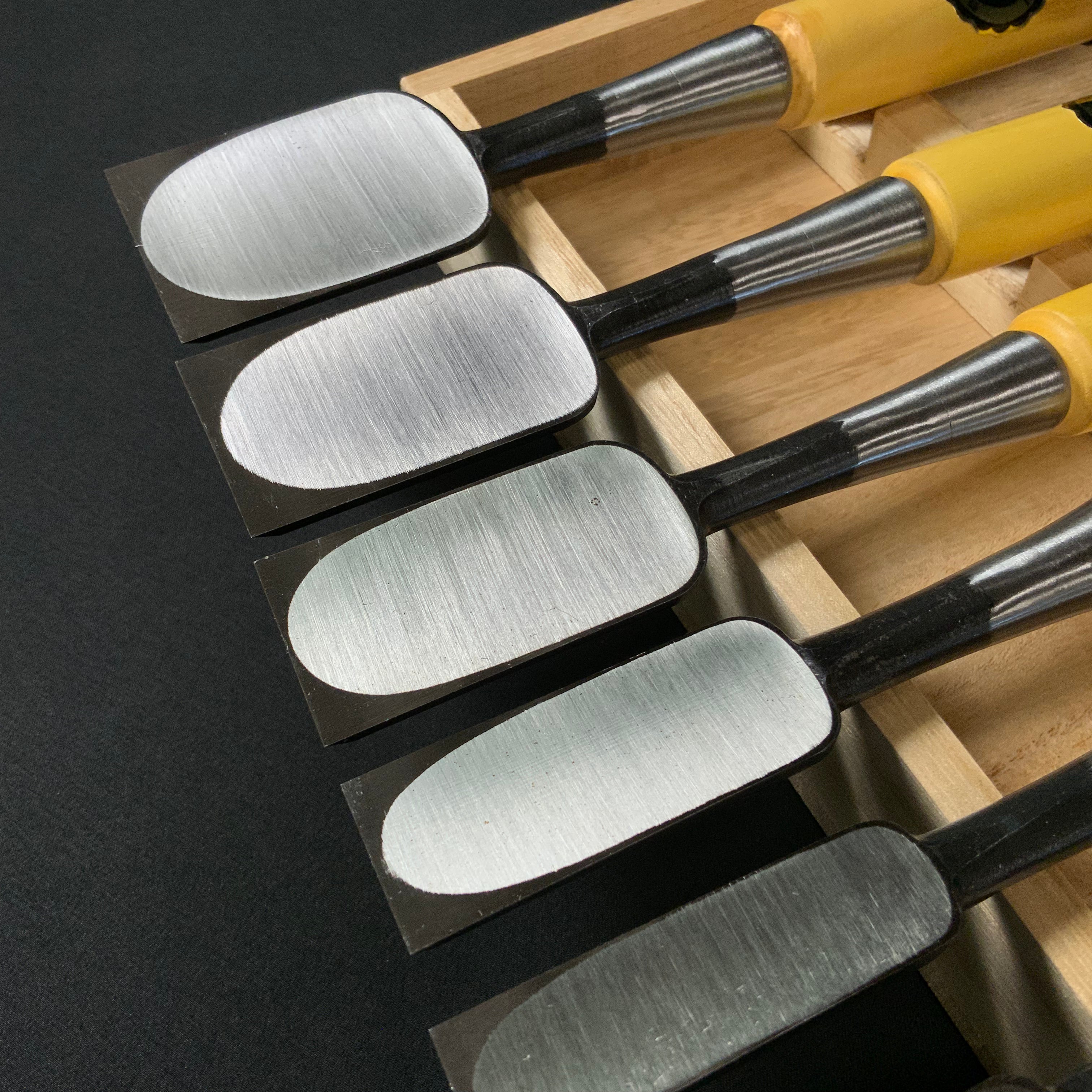 #5 Ouchi Bench chisels set Gumi Handle by Ouchi 4th generation  宗家大内 追入組鑿 グミ柄 桐箱付 四代目大内俊明作